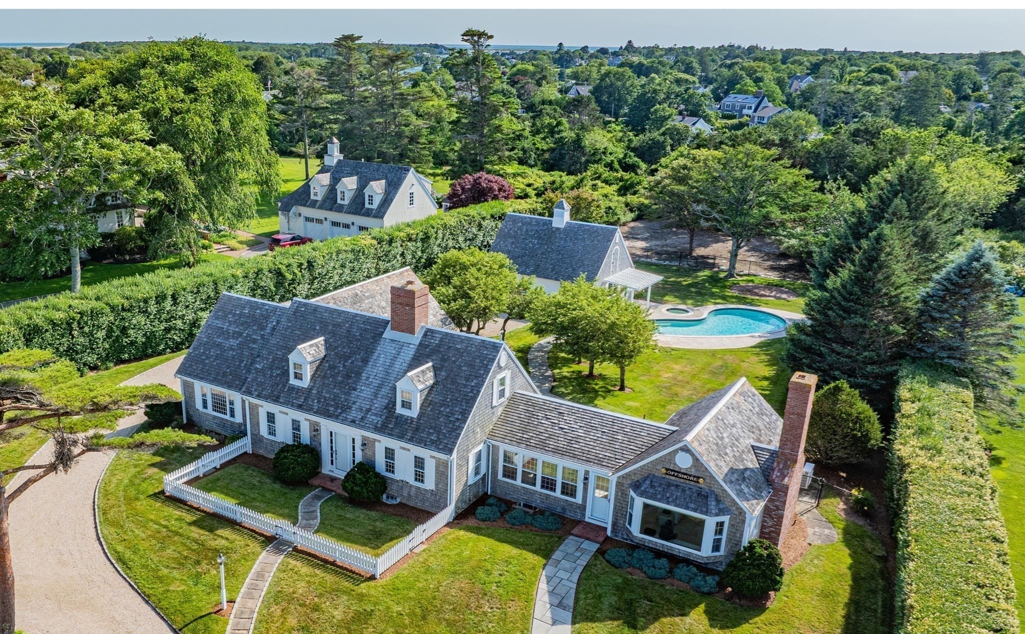 Single Family Residence at 153 Shore Rd, Chatham MA 02633, photo 8 of 38