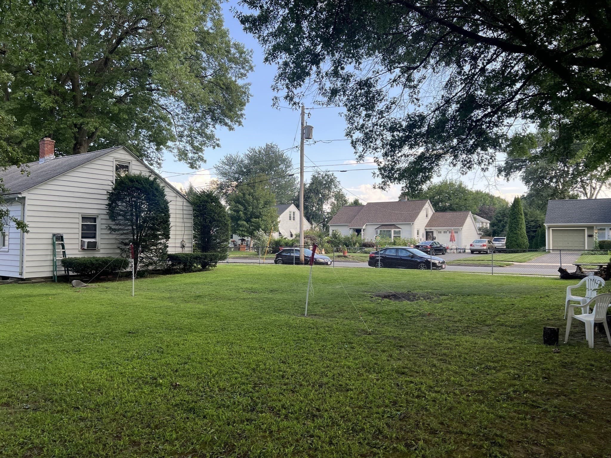 Single Family Residence at 38 Saint Anthony St, Chicopee MA 01013, photo 11 of 13