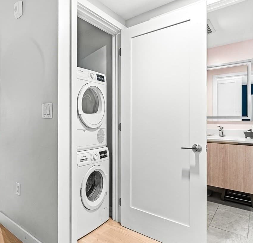 Condominium at 932 Broadway # 208, Chelsea MA 02150, photo 5 of 12