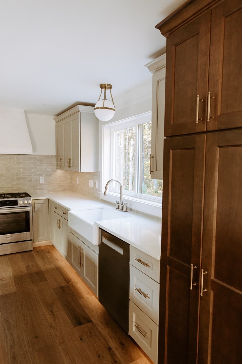 Single Family Residence at 809 Chase Rd, Lunenburg MA 01462, photo 6 of 40