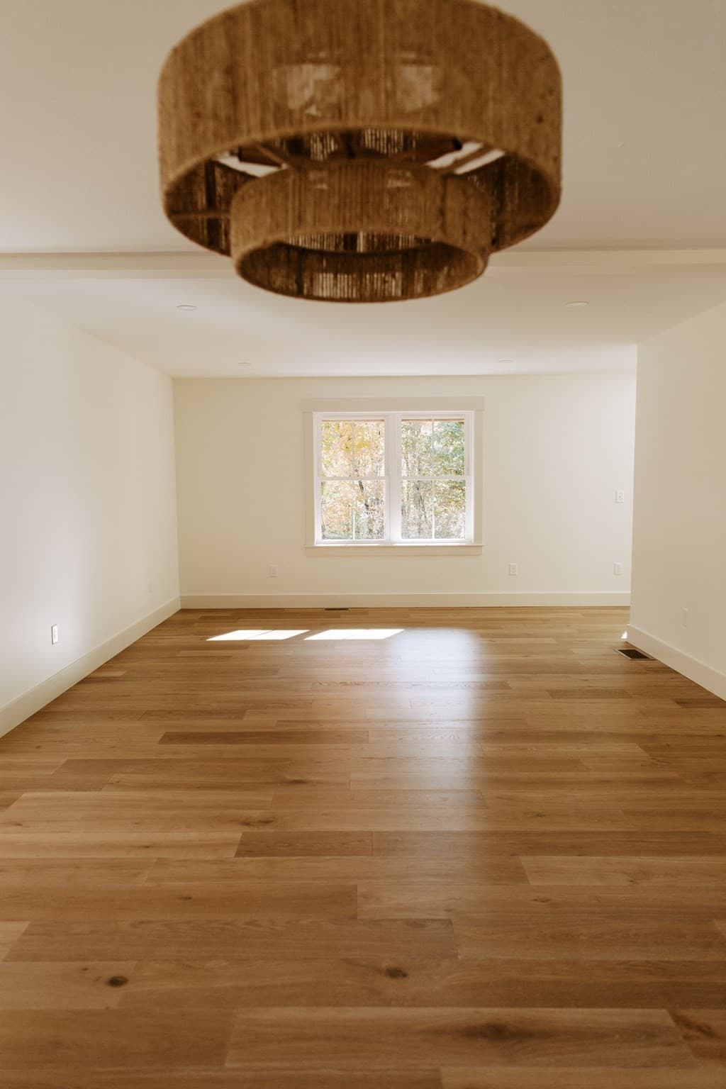 Single Family Residence at 809 Chase Rd, Lunenburg MA 01462, photo 13 of 40