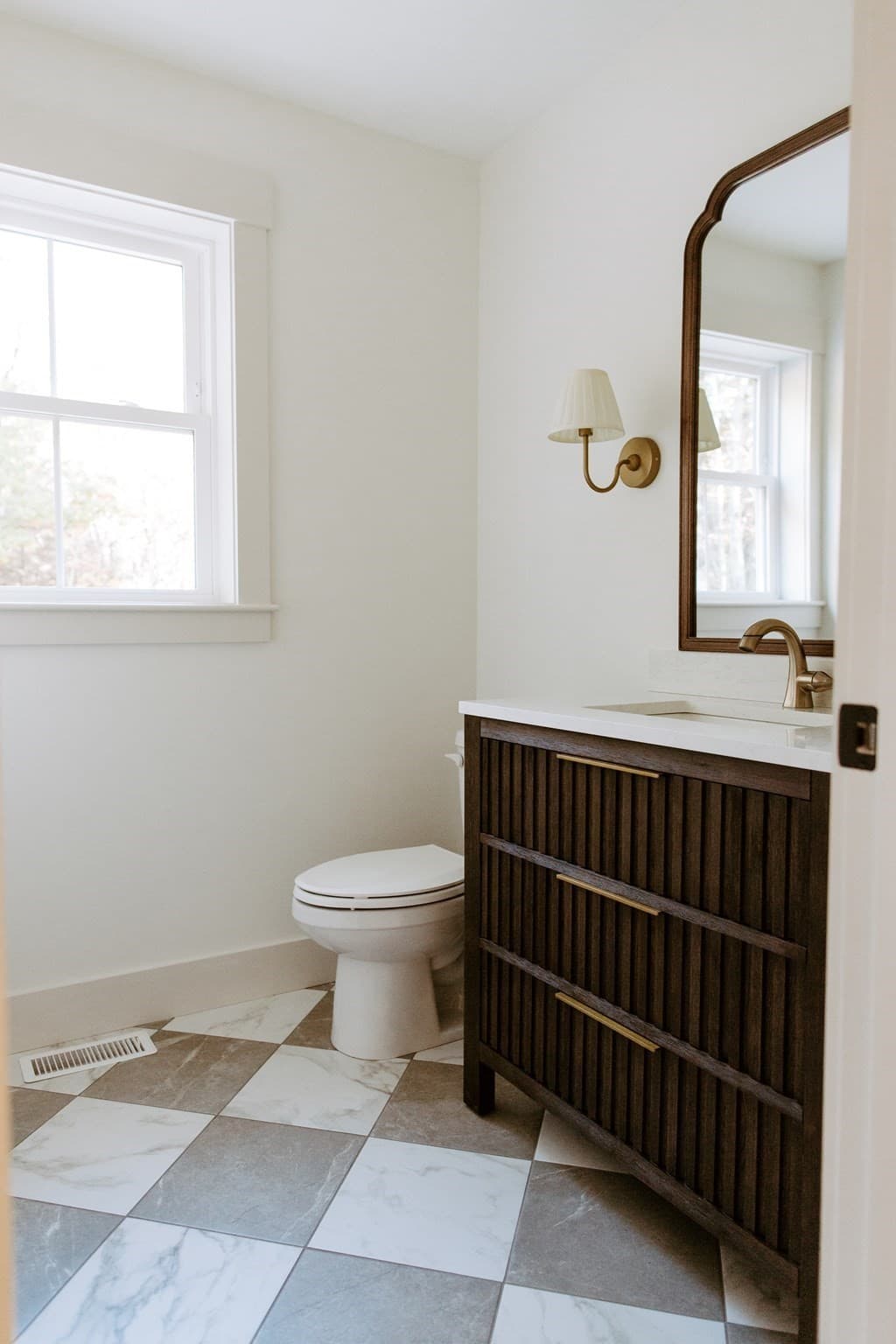 Single Family Residence at 809 Chase Rd, Lunenburg MA 01462, photo 16 of 40