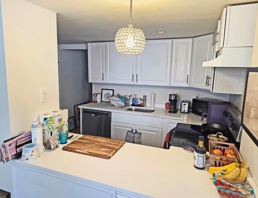 5-9 Family at 142-144 Webster Ave, Cambridge MA 02141, photo 14 of 23