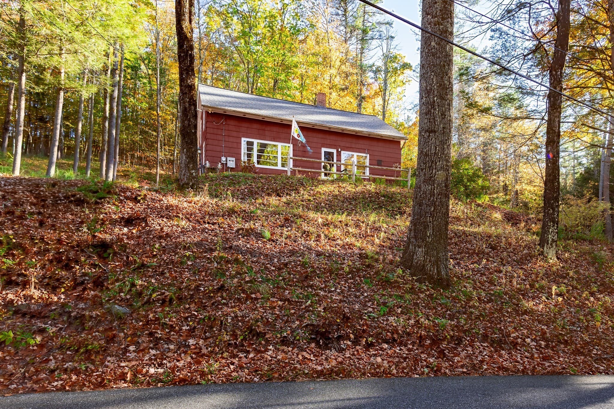 Single Family Residence at 28 Revere Hill Rd, Warwick MA 01378, photo 3 of 36