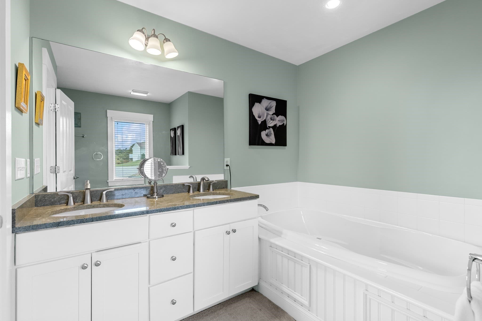Condominium at 2 E Beach Plum Ln # 2E, Bourne MA 02532, photo 15 of 42