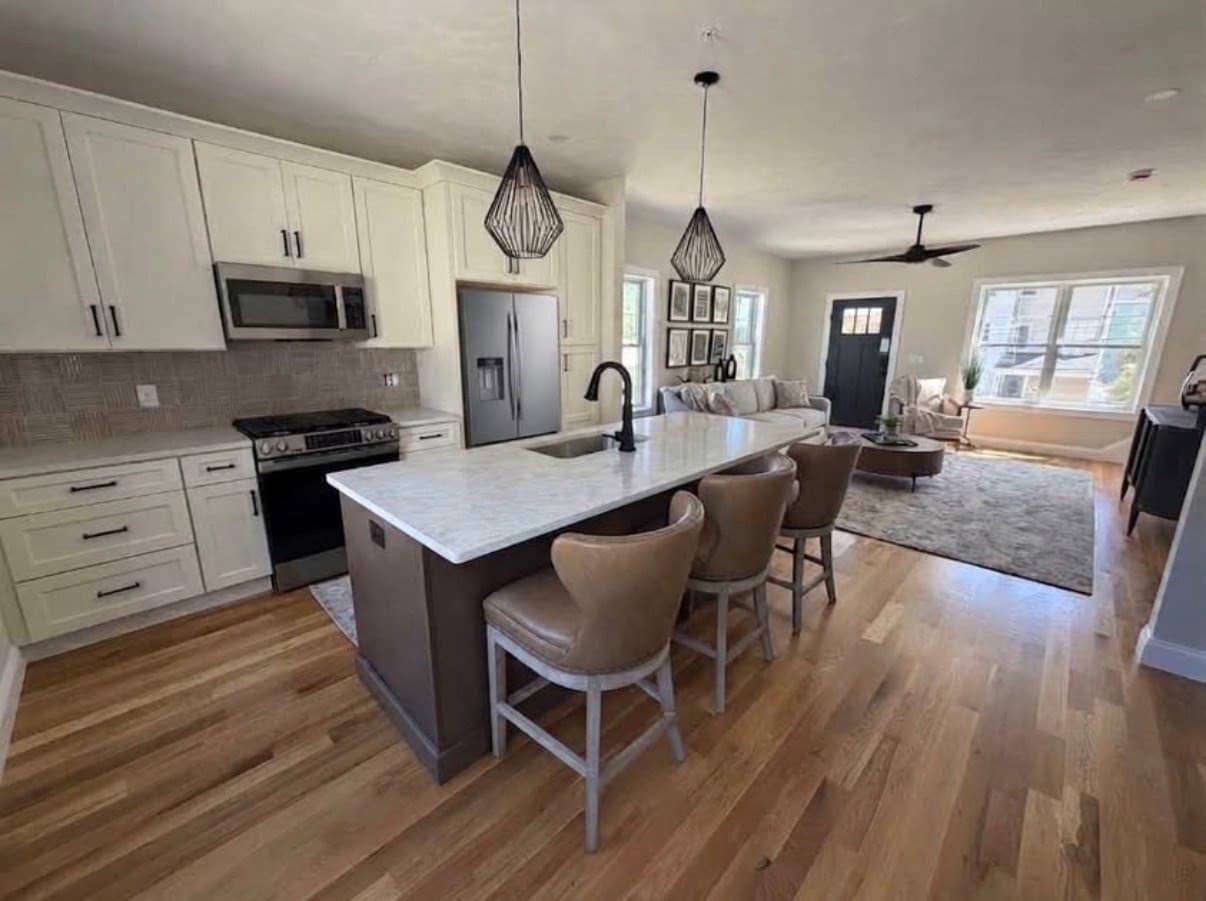 Attached (Townhouse/Rowhouse/Duplex) at 40 Butler St # A, Worcester MA 01607, photo 7 of 23