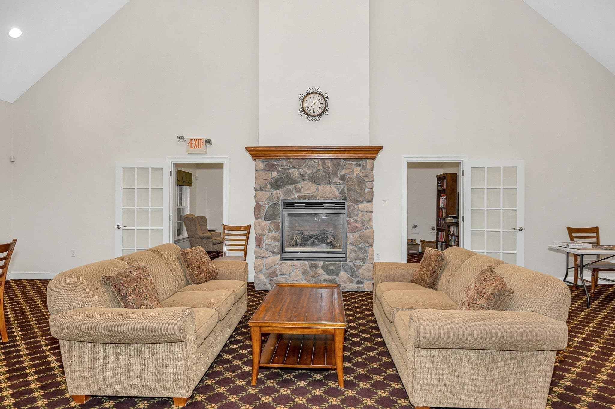 Condominium at 9 Icehouse Rd. # 9, North Andover MA 01845, photo 3 of 5
