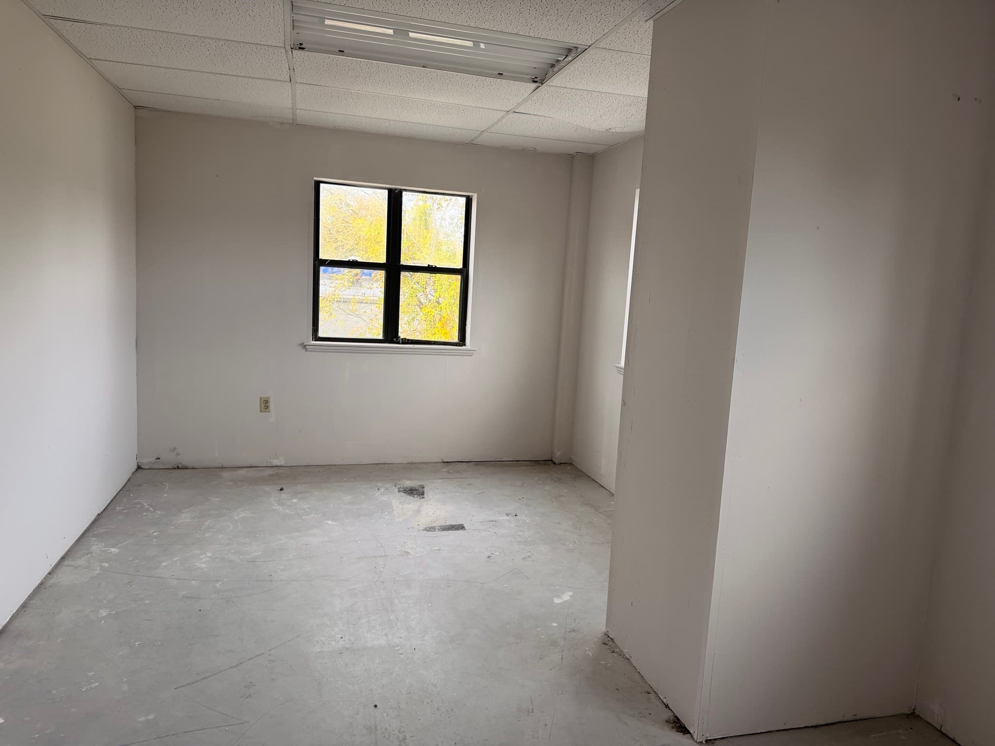 Commercial Sale at 98 Macomber Ave, Swansea MA 02777, photo 14 of 17