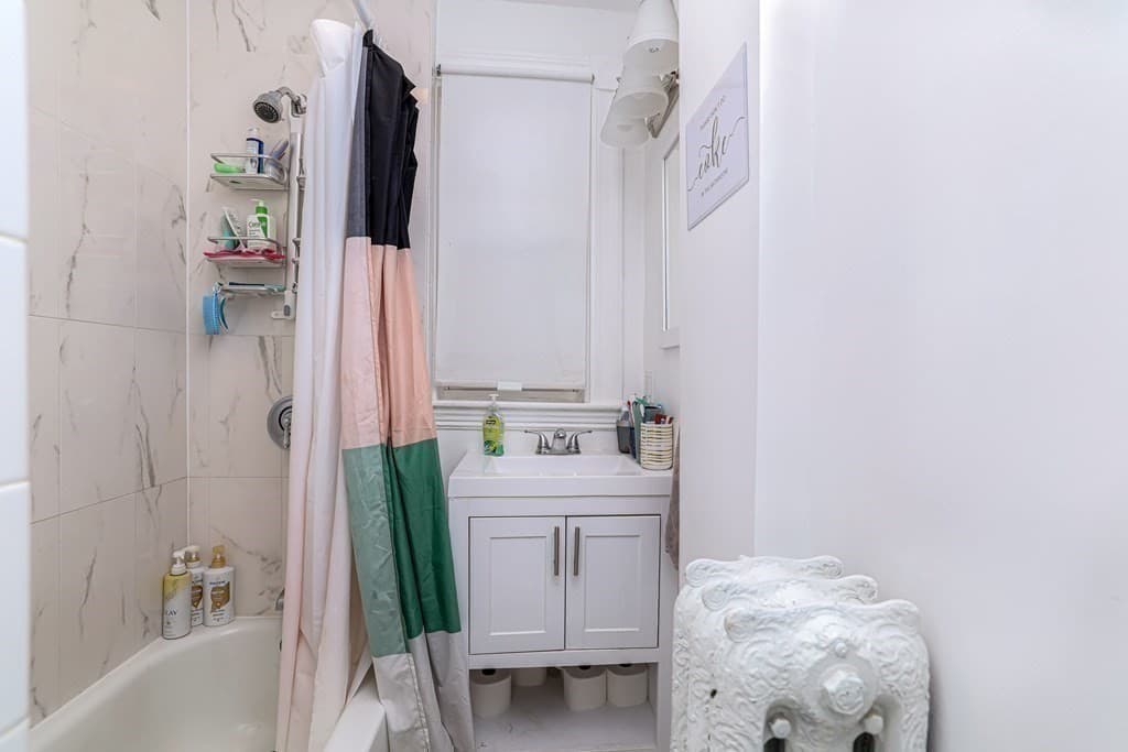 Apartment at 753 Boylston # 2, Brookline MA 02467, photo 11 of 33
