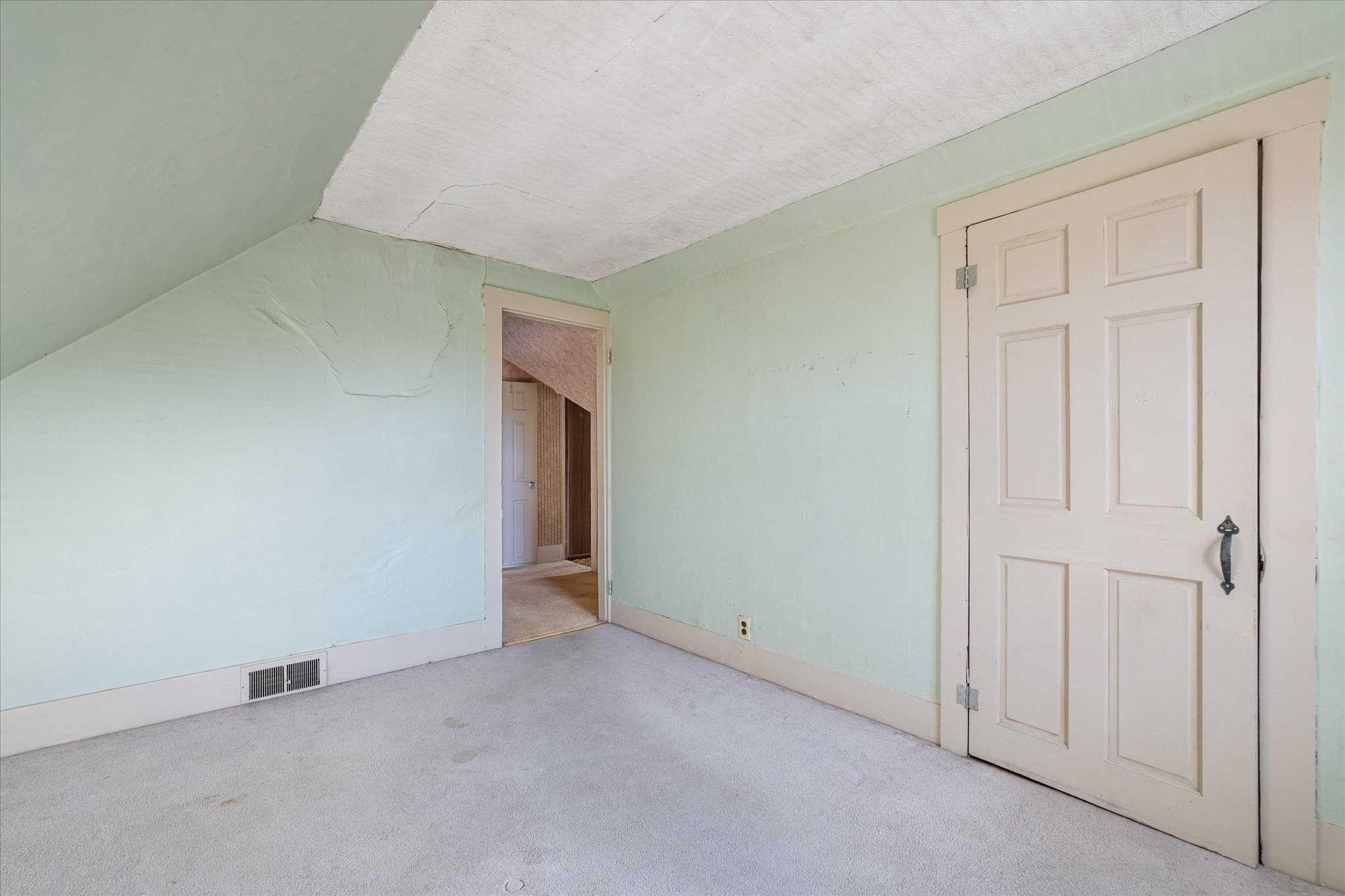 Single Family Residence at 37 Memorial St, Templeton MA 01436, photo 25 of 33