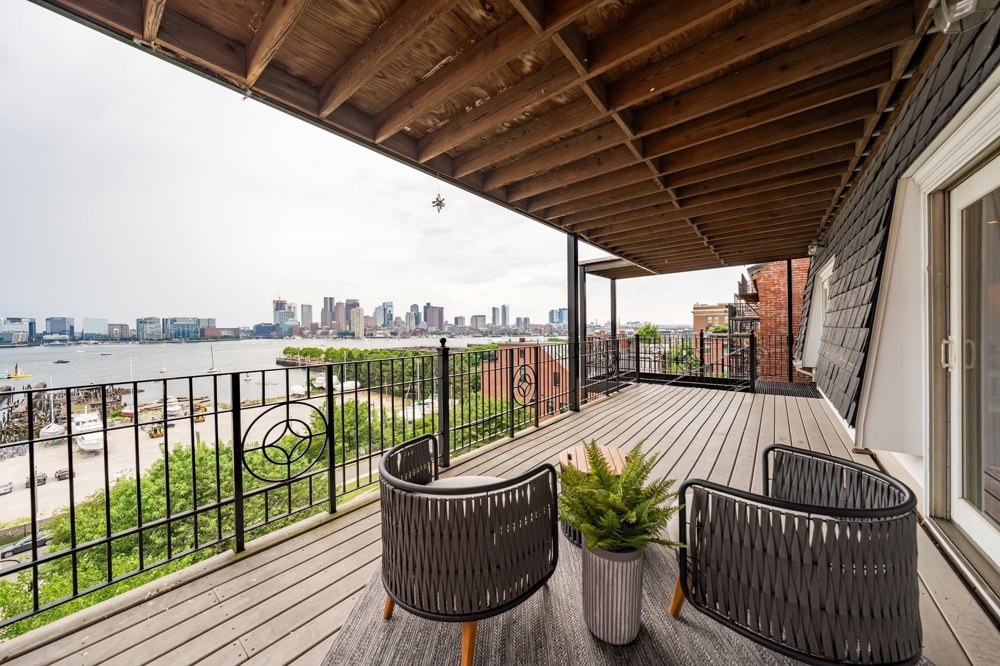 Condominium at 195 Webster St # 4, Boston MA 02128, photo 16 of 41