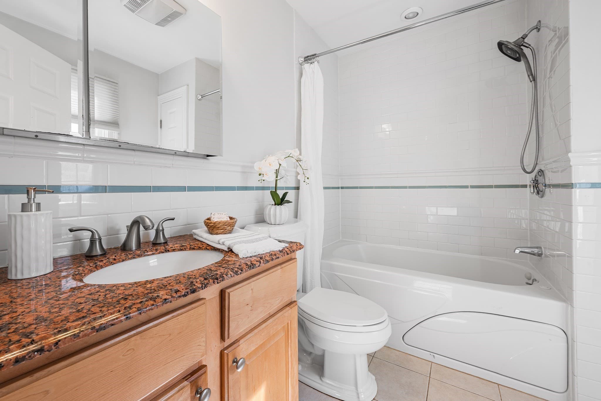 Condominium at 75 Bartlett Ave # 75, Arlington MA 02476, photo 15 of 32
