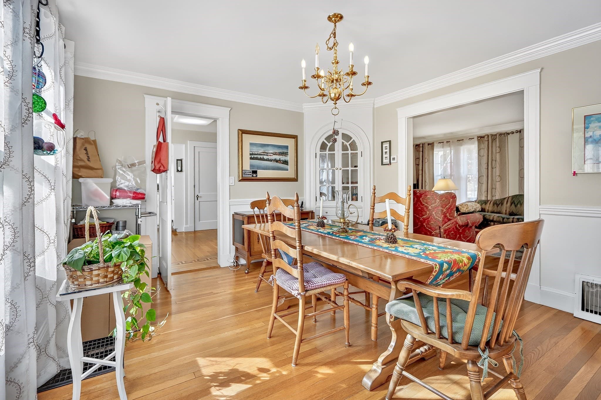 Single Family Residence at 130 Grosvenor Road, Needham MA 02492, photo 8 of 30
