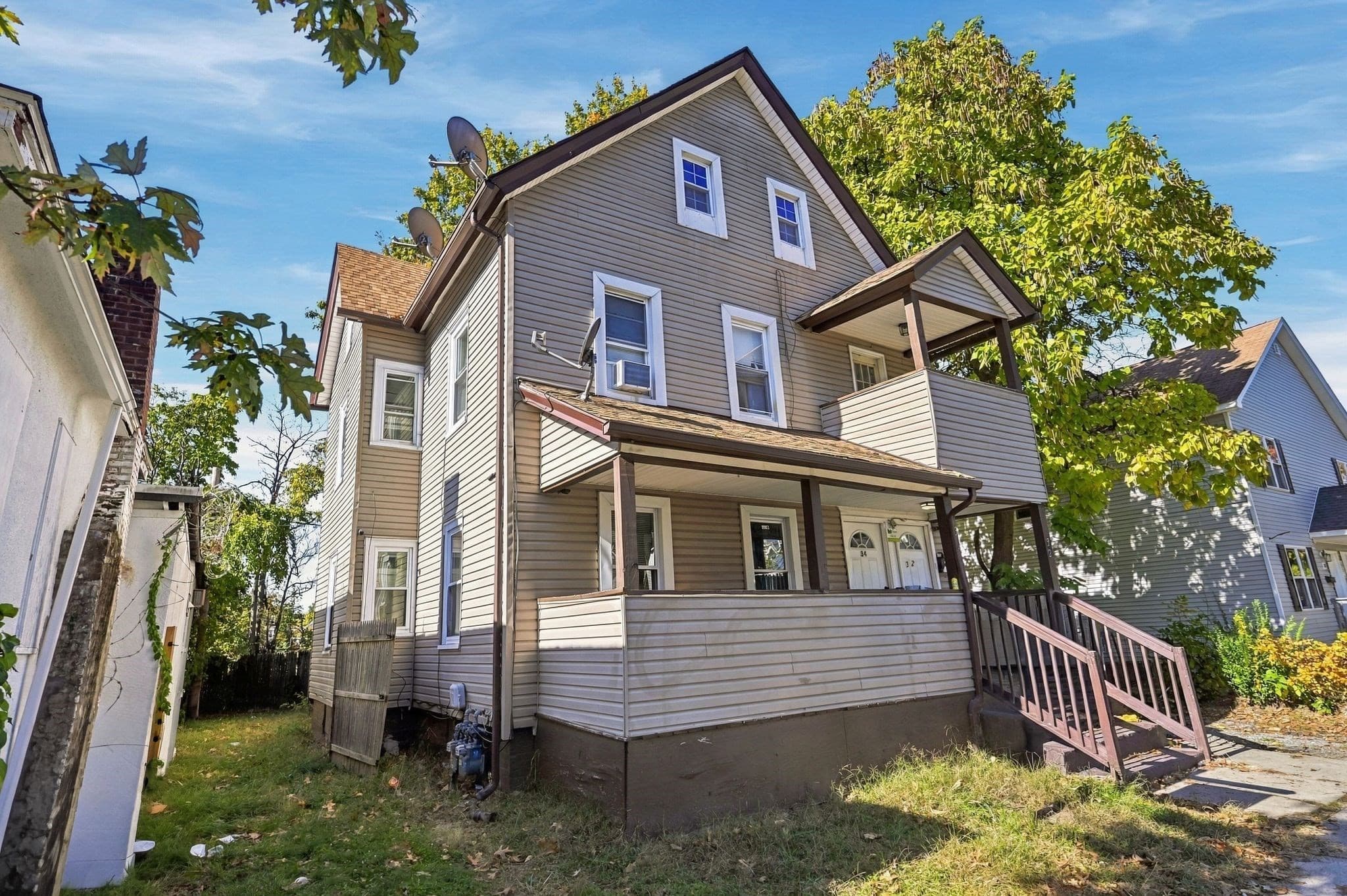 Multi Family at 32-34 Dawes St, Springfield MA 01109, photo 5 of 31