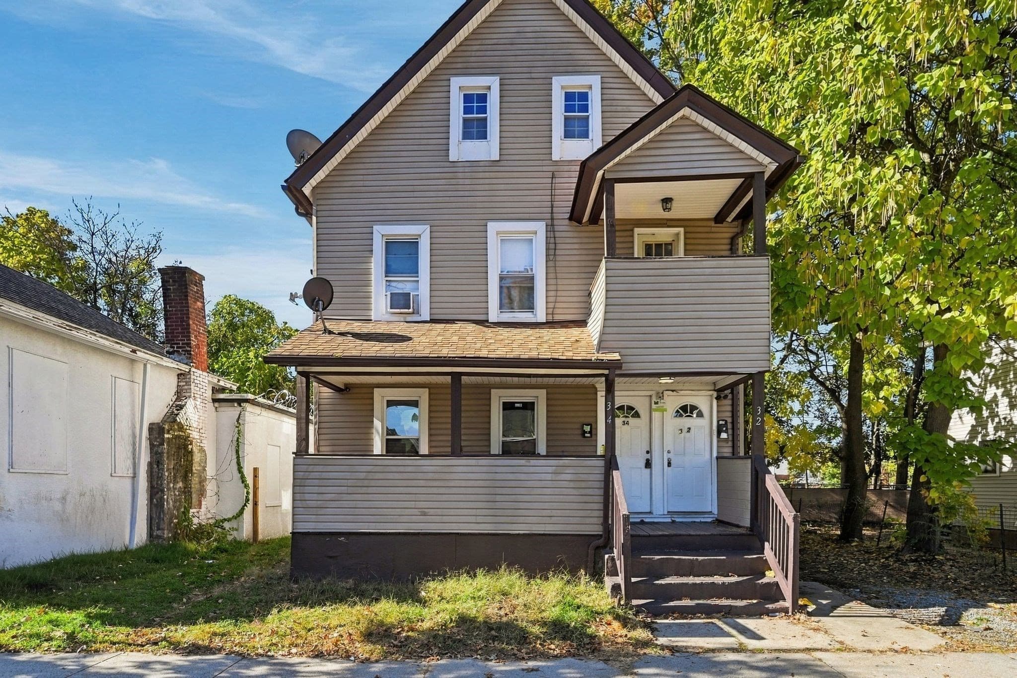 Multi Family at 32-34 Dawes St, Springfield MA 01109, photo 4 of 31