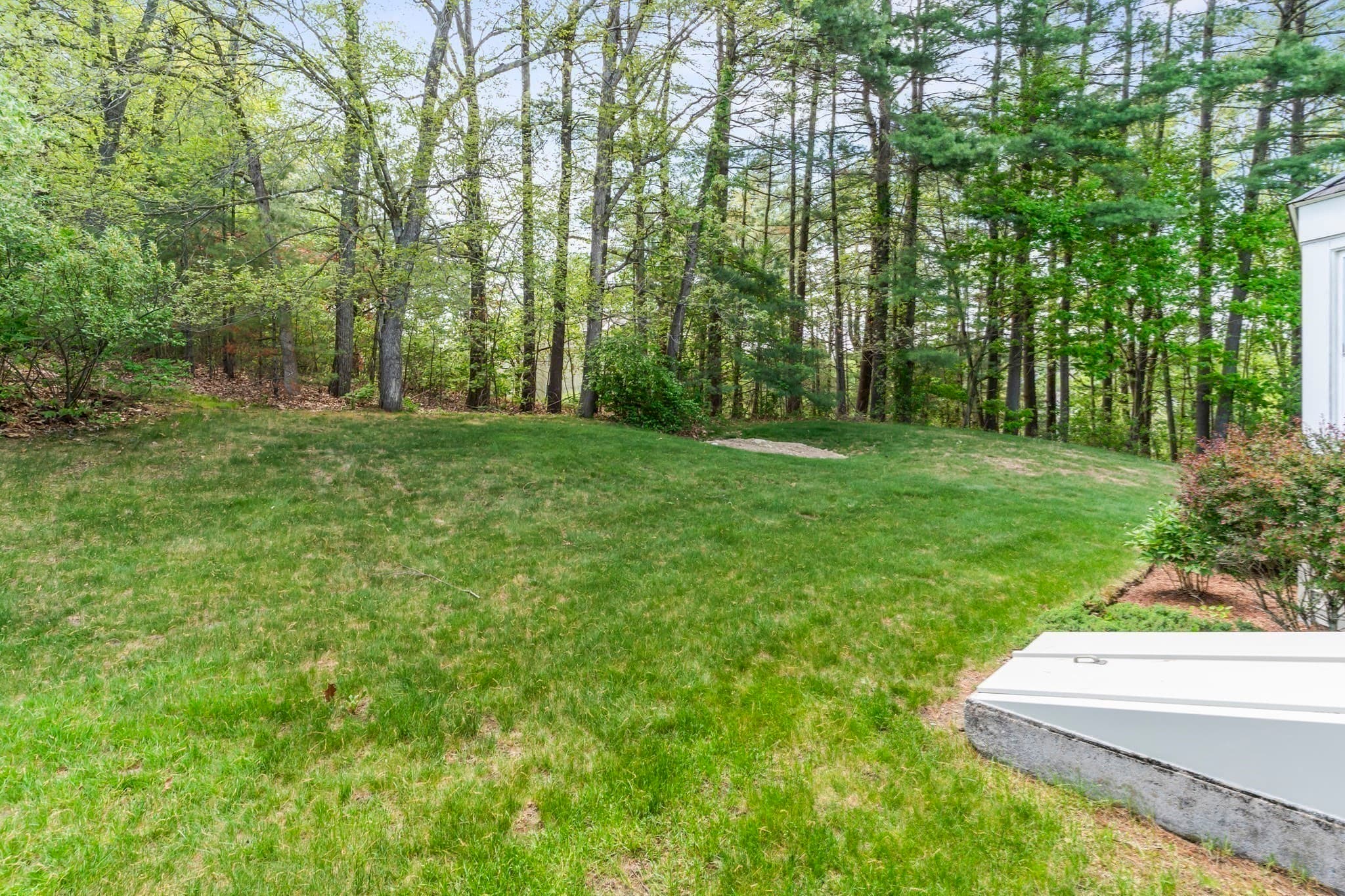 Single Family Residence at 9 Northbriar Rd, Acton MA 01720, photo 2 of 28