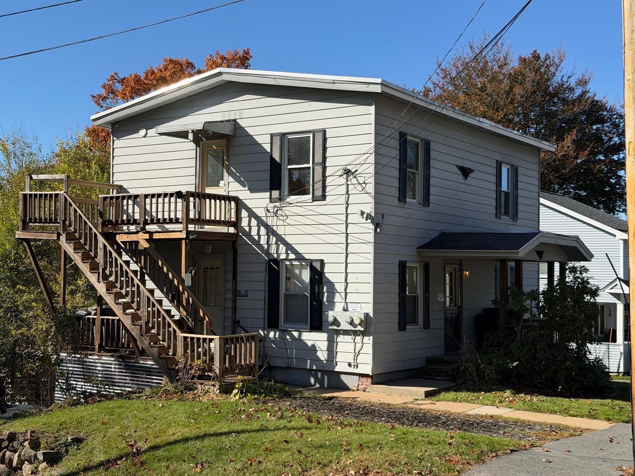 Multi Family at 340 Park St, Gardner MA 01440, photo 2 of 34