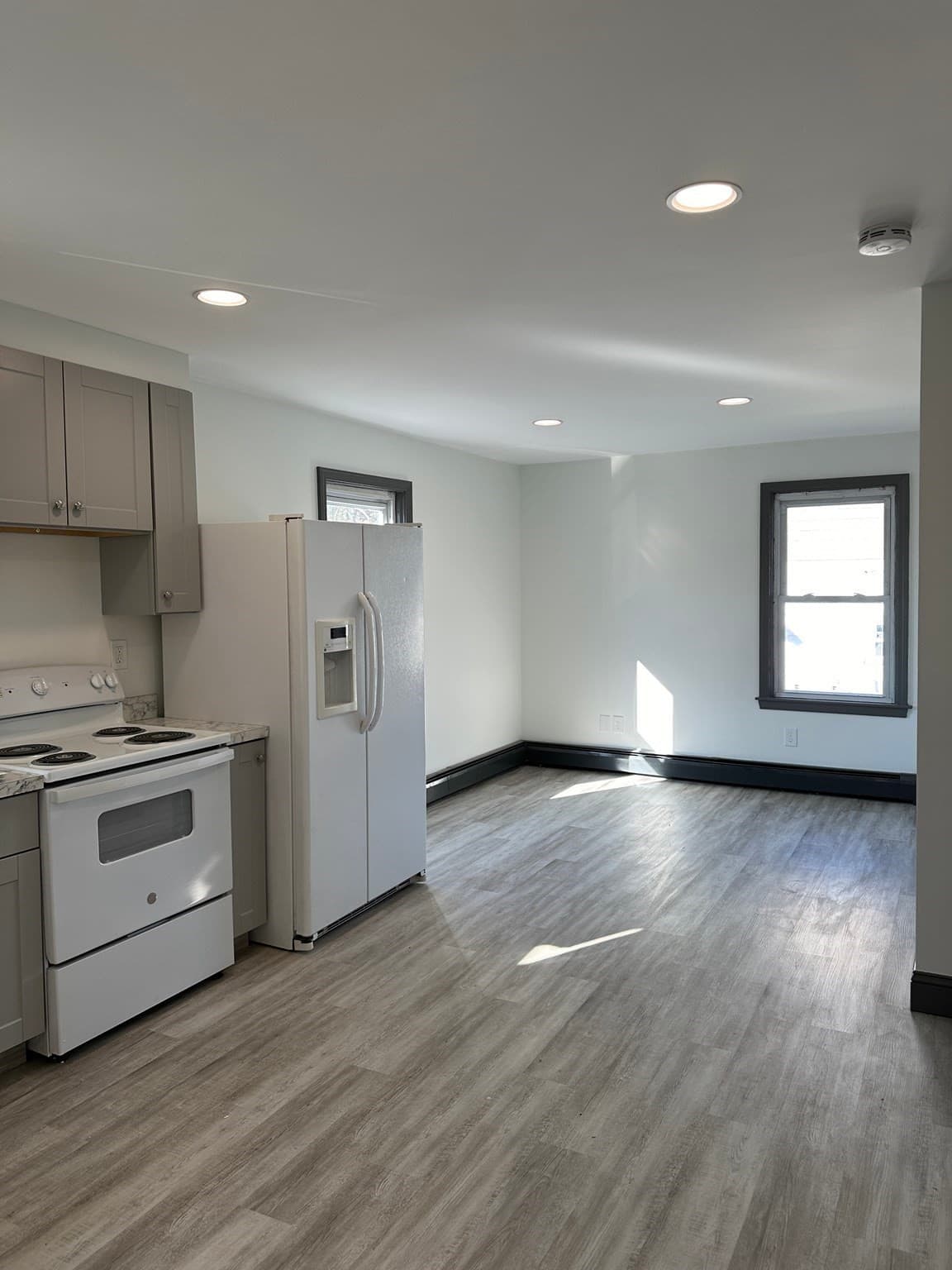 Multi Family at 340 Park St, Gardner MA 01440, photo 30 of 34