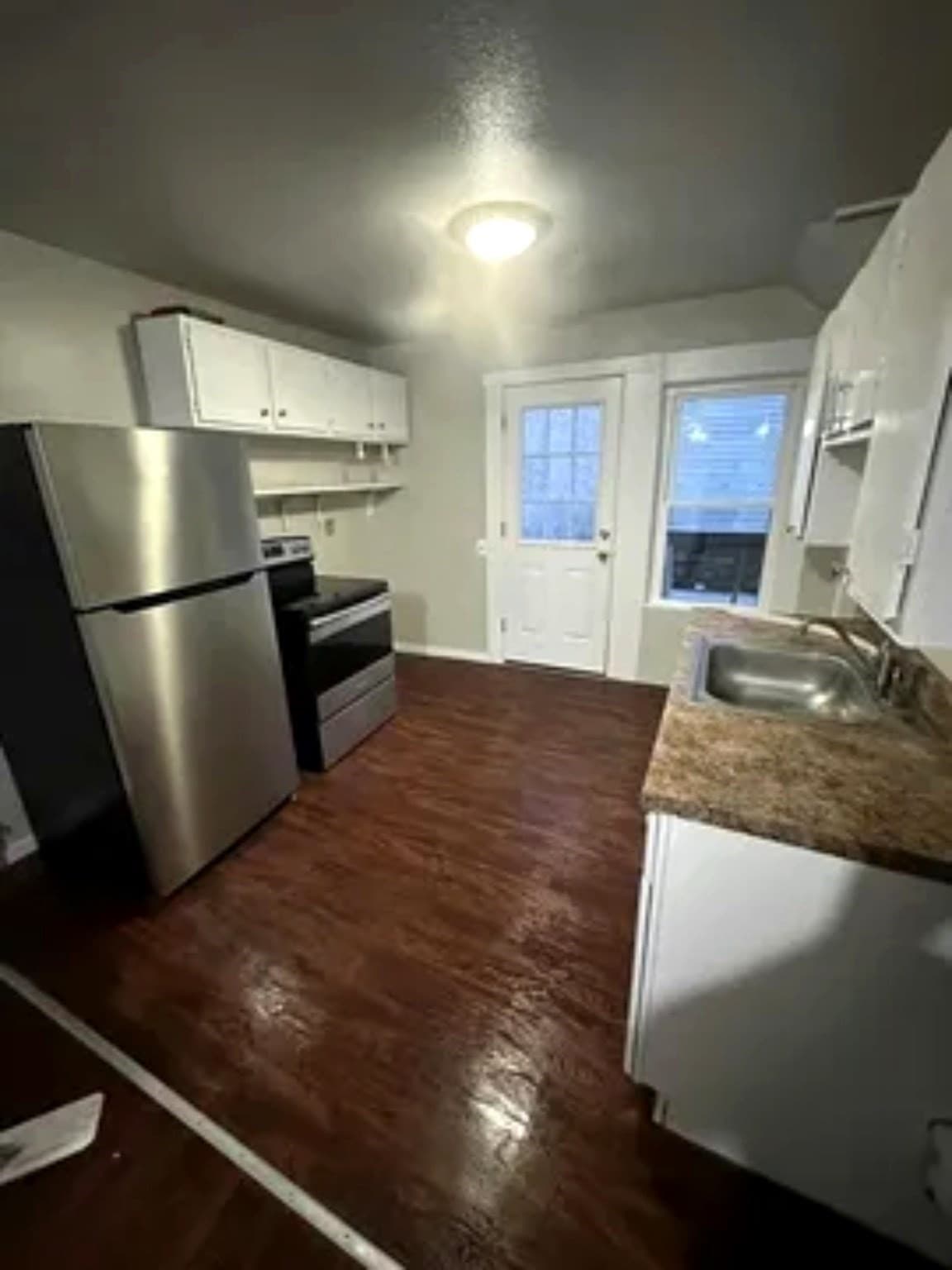 4 Family at 74 North St, Southbridge MA 01550, photo 6 of 14