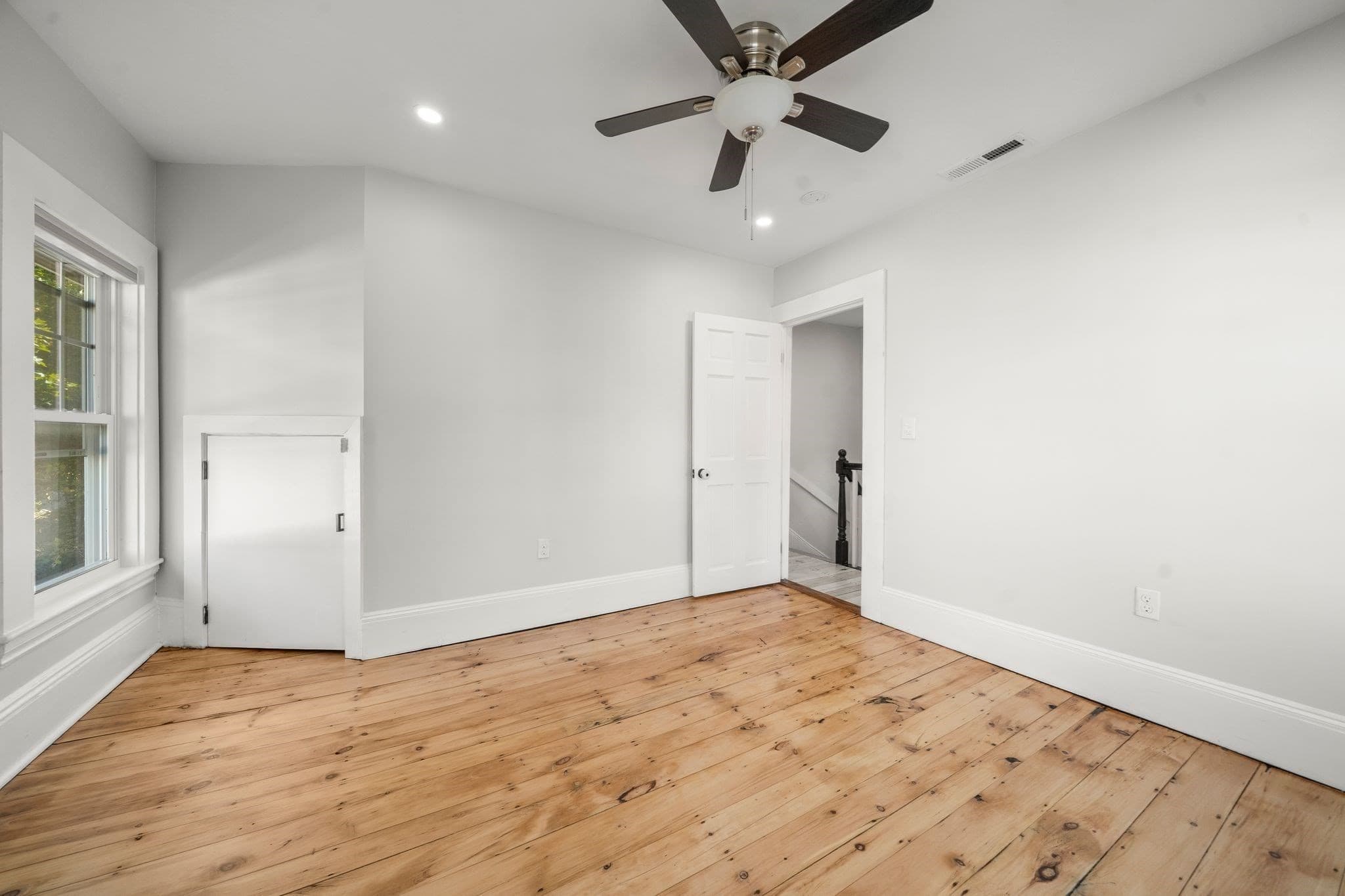 Single Family Residence at 2 Brookvale St, Boston MA 02124, photo 14 of 29