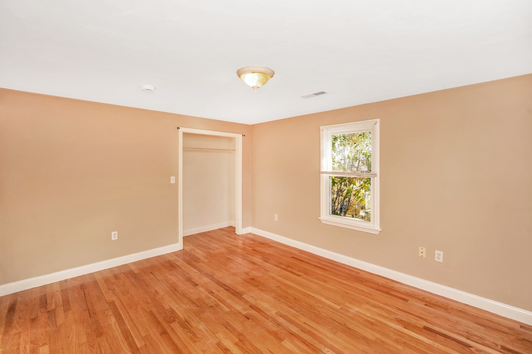 Apartment at 1557 Blue Hill Ave # 3, Boston MA 02126, photo 5 of 8