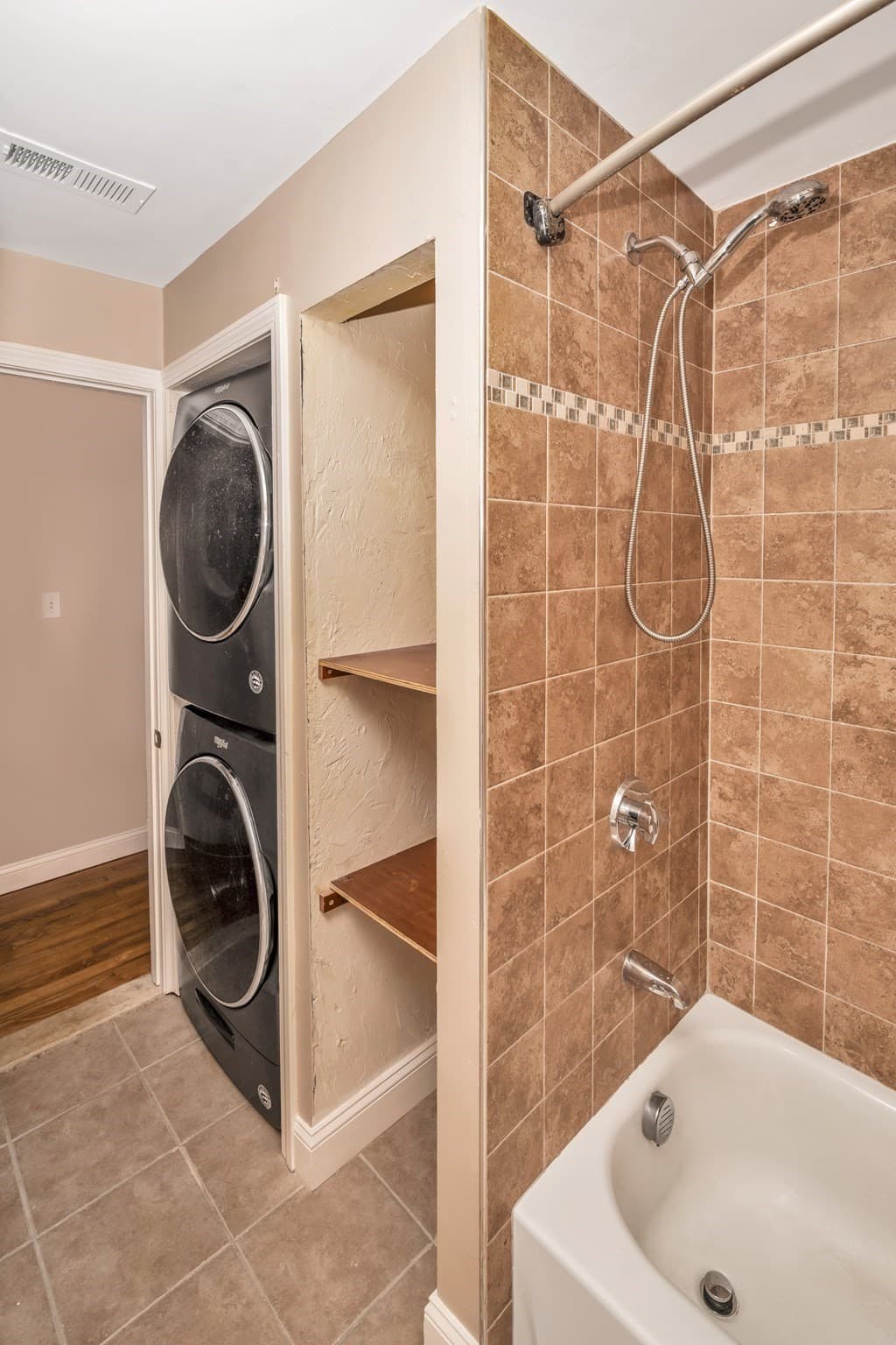 Apartment at 1557 Blue Hill Ave # 3, Boston MA 02126, photo 4 of 8