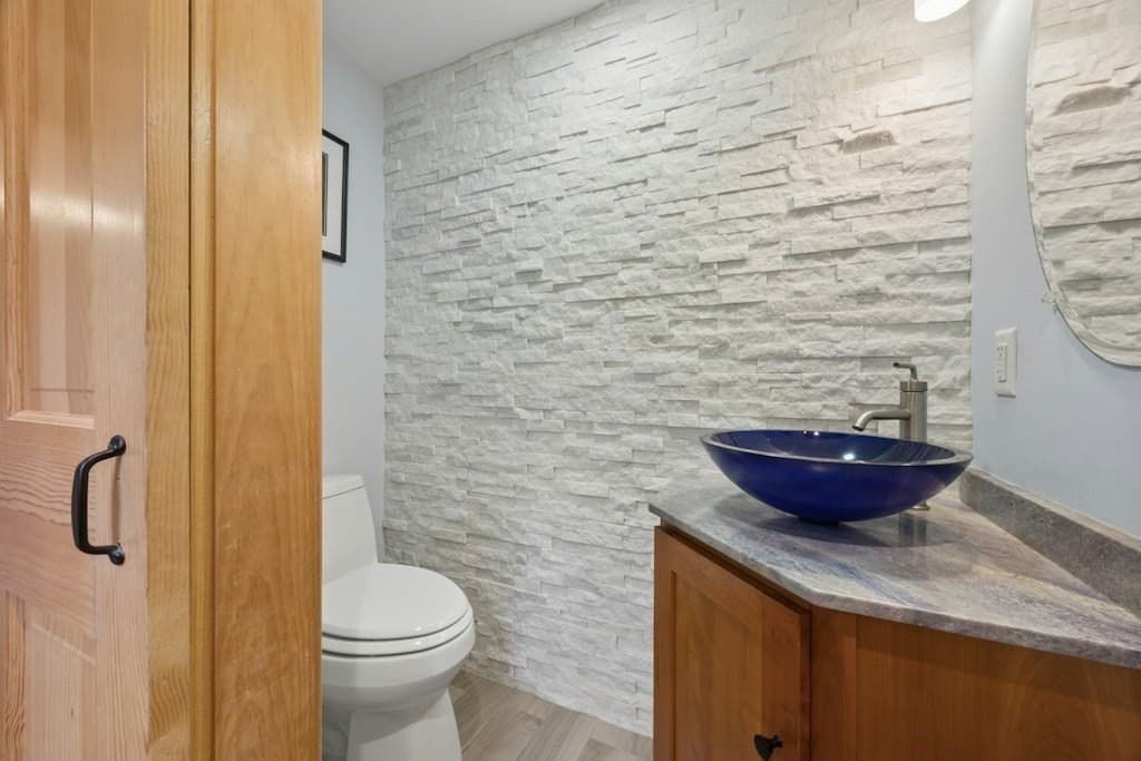 Single Family Residence at 425 Howard Street, Northborough MA 01532, photo 19 of 42