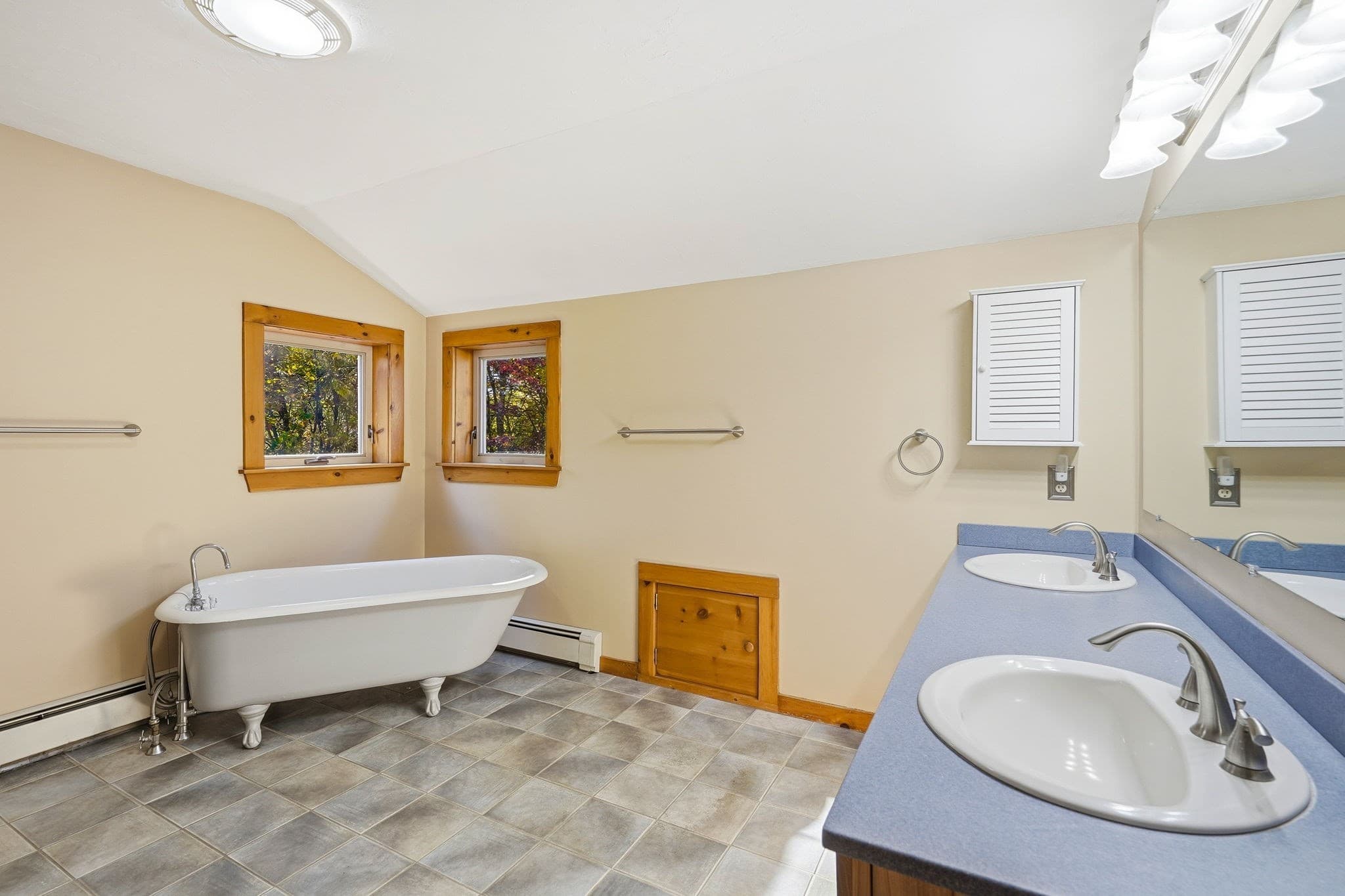 Single Family Residence at 146 Heald Street, Pepperell MA 01463, photo 23 of 42