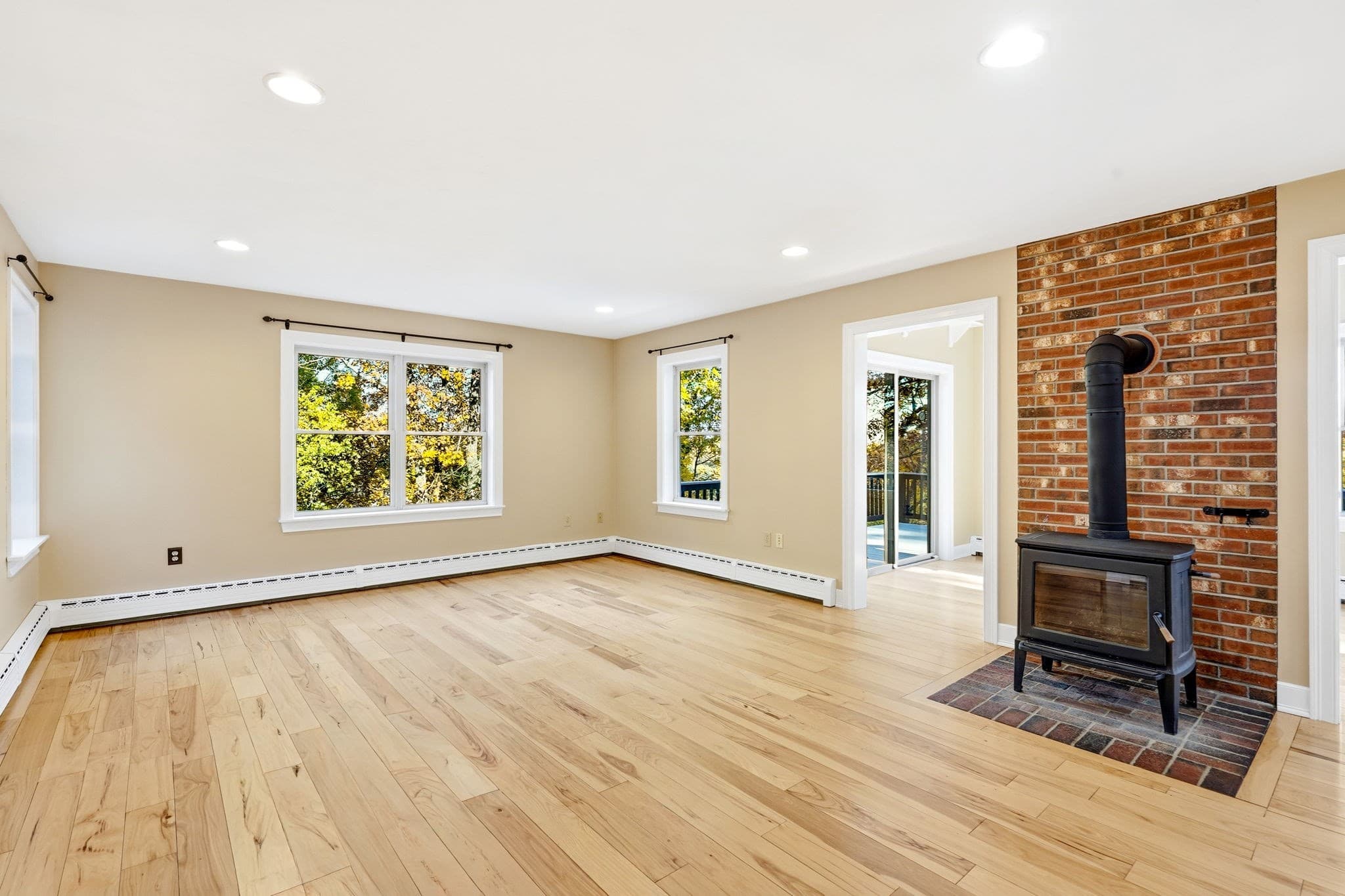 Single Family Residence at 146 Heald Street, Pepperell MA 01463, photo 3 of 42
