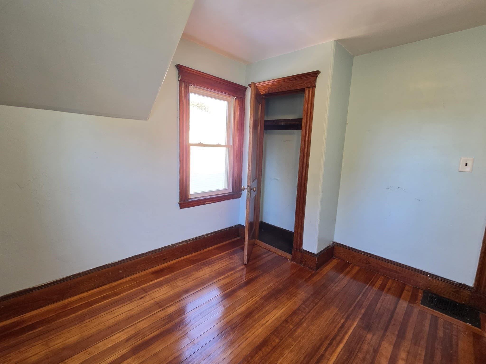 Single Family Residence at 35 Ruskindale Rd, Boston MA 02136, photo 20 of 41