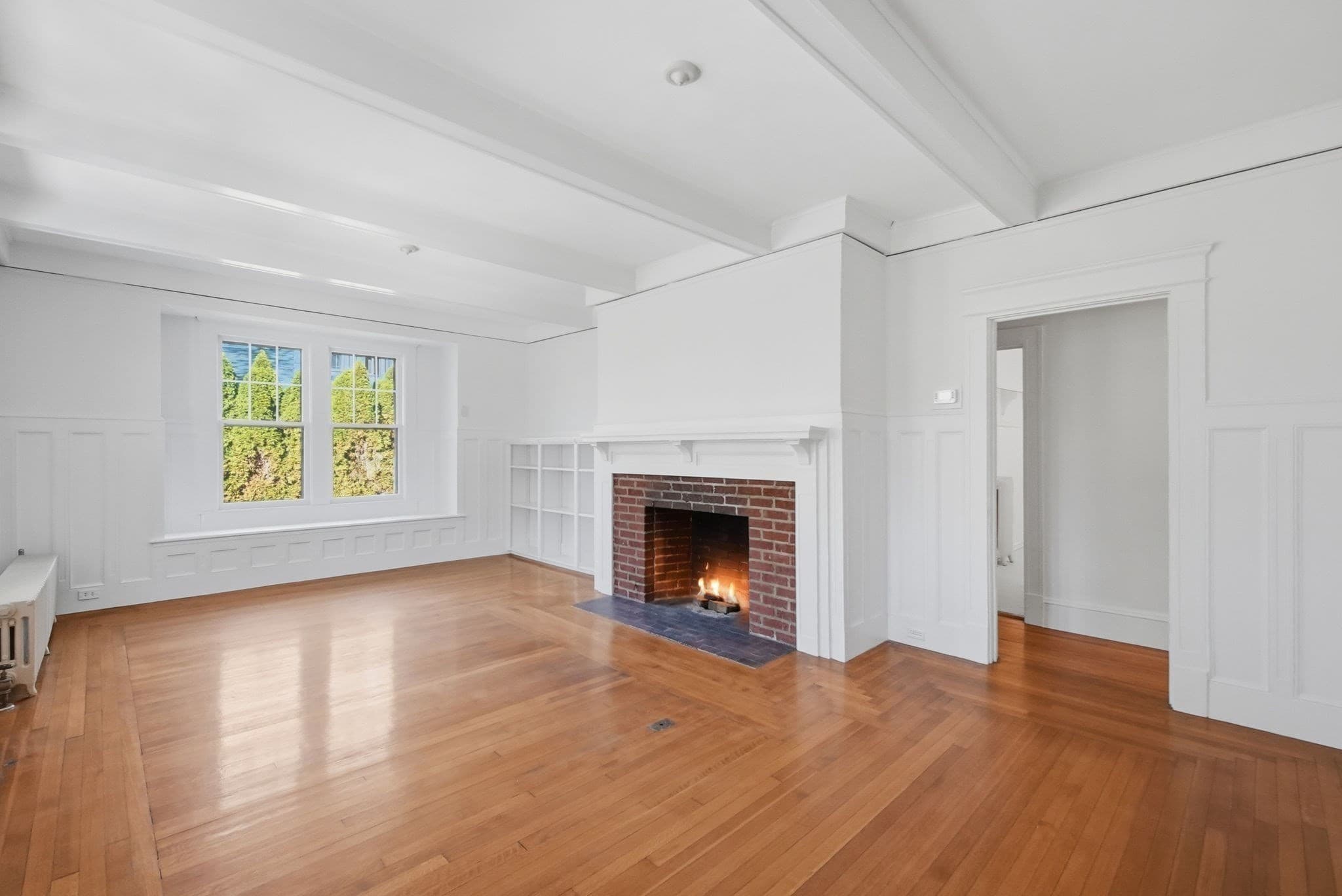 Single Family Residence at 1435 Longmeadow St, Longmeadow MA 01106, photo 6 of 42