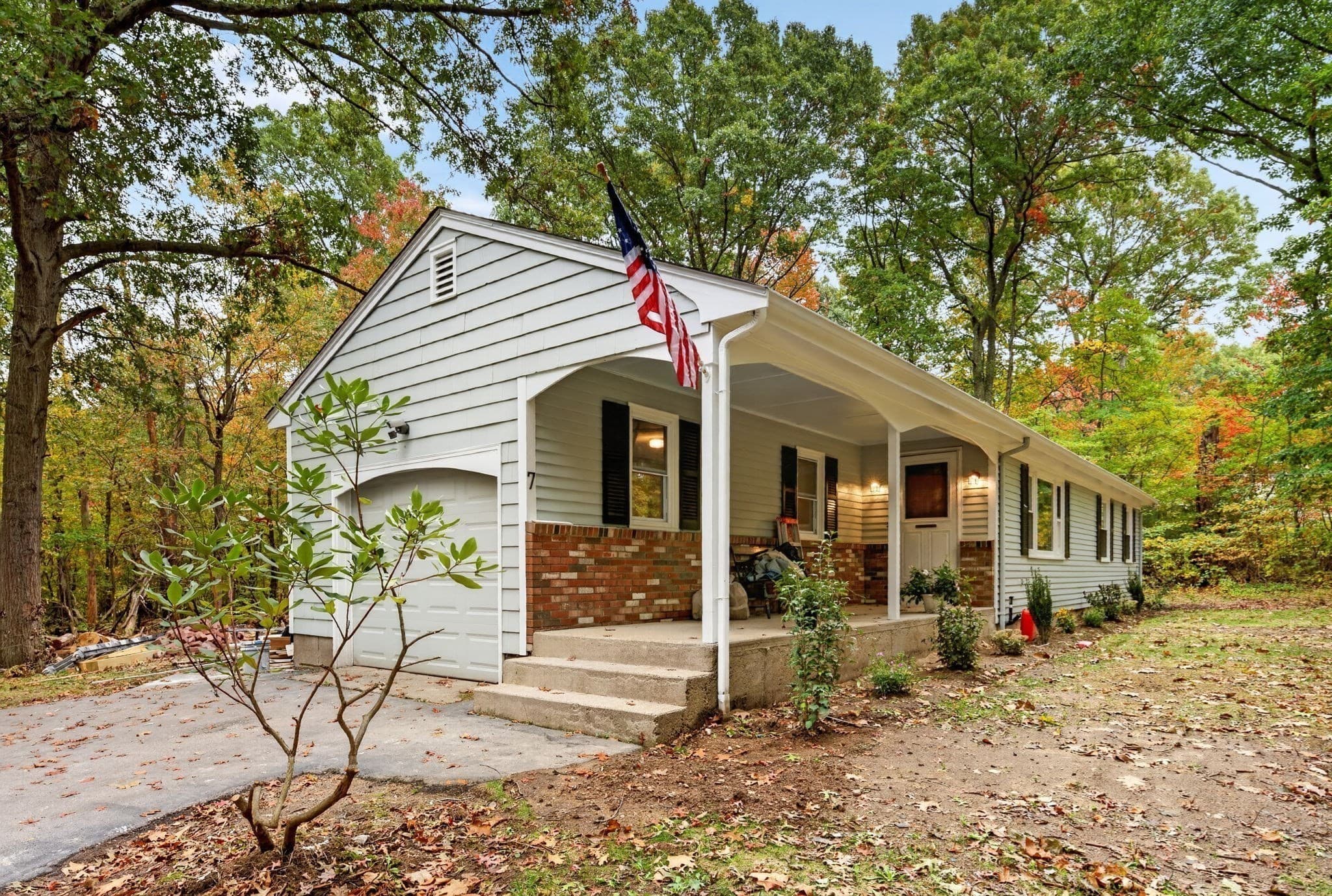 7 Hancock St, Plainville MA 02762