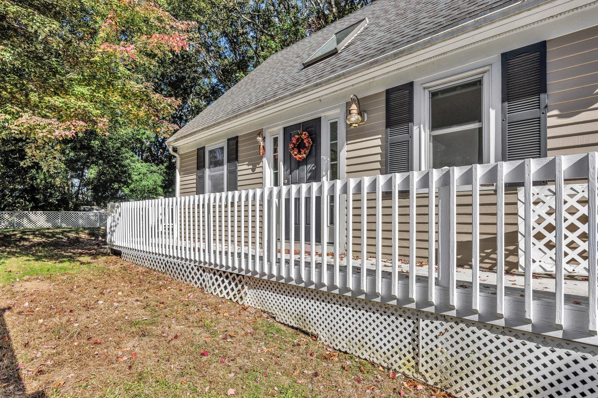 Single Family Residence at 21 Nohono Rd, Mashpee MA 02649, photo 6 of 31