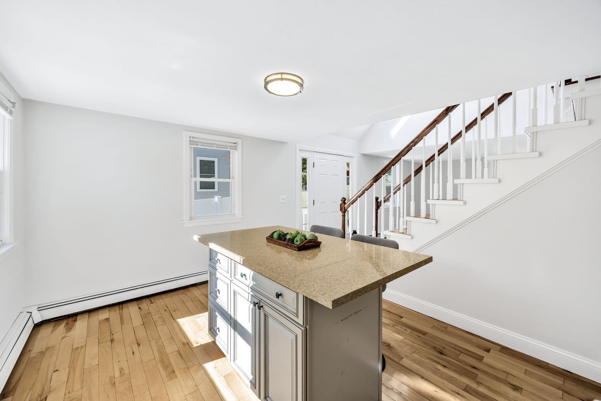 Single Family Residence at 21 Nohono Rd, Mashpee MA 02649, photo 10 of 31