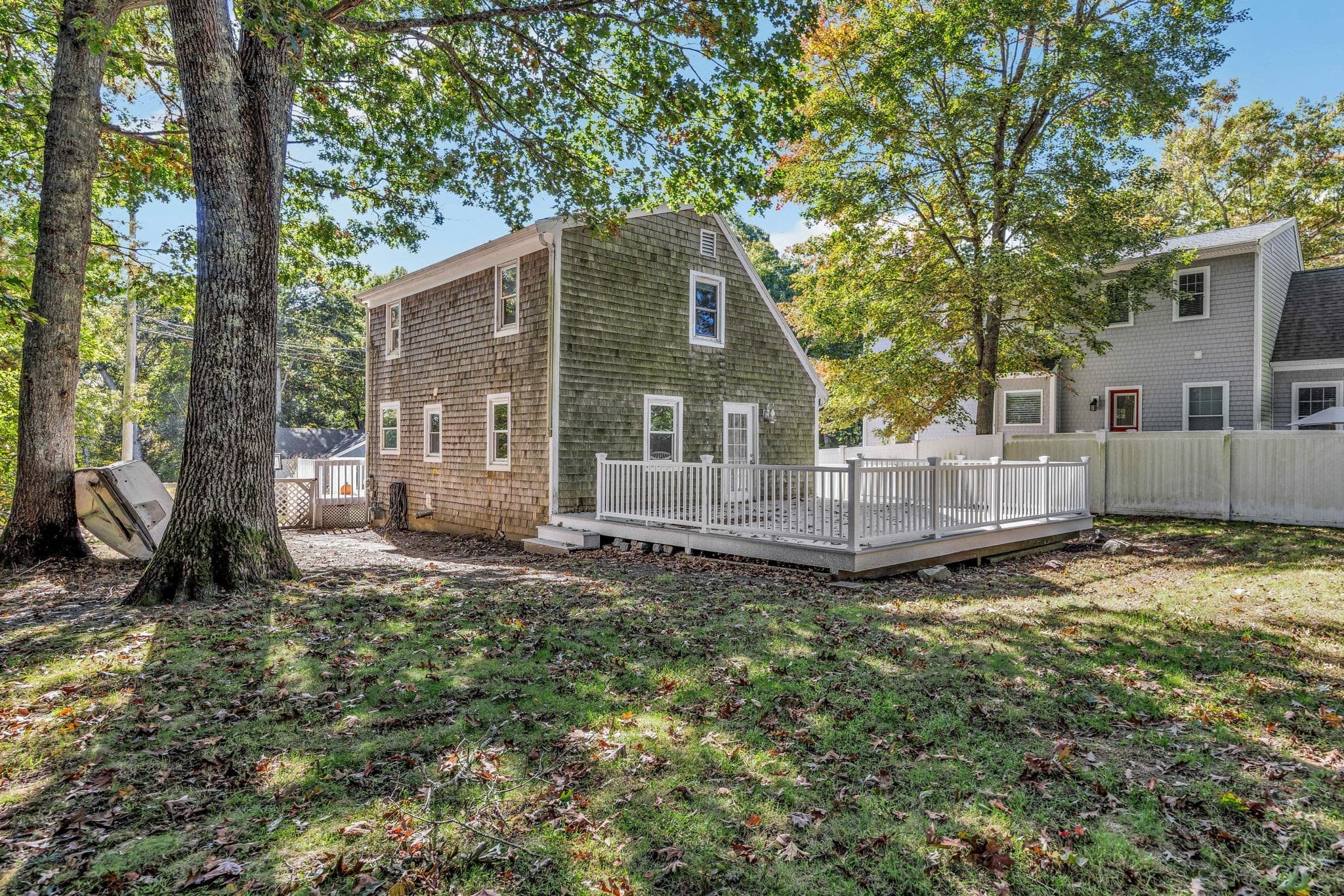 Single Family Residence at 21 Nohono Rd, Mashpee MA 02649, photo 19 of 31