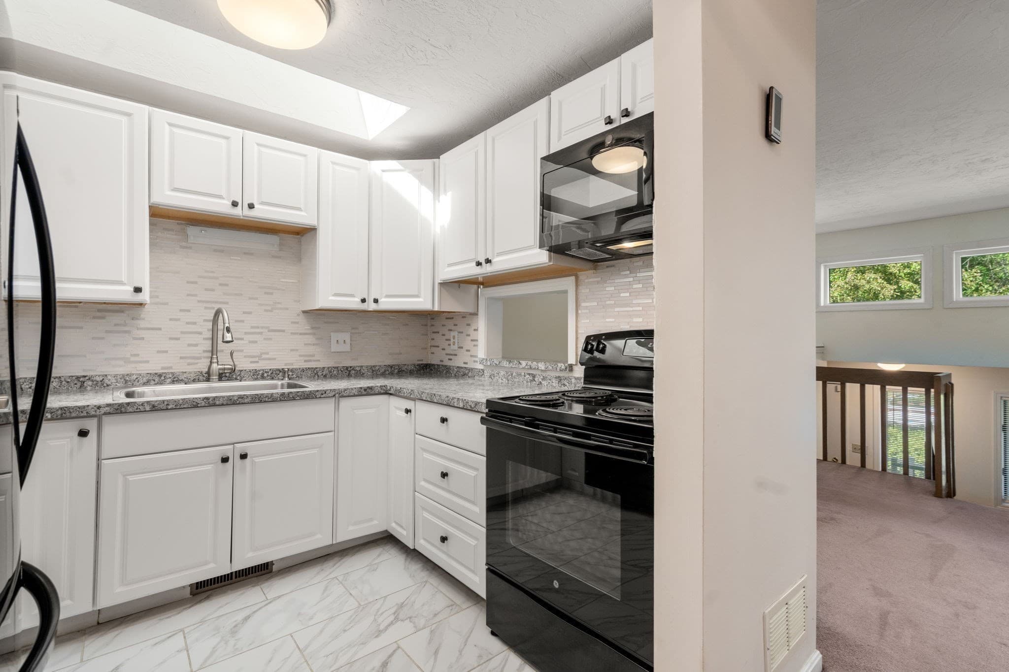 Condominium at 50 Londonderry Rd # 50, Grafton MA 01519, photo 6 of 27