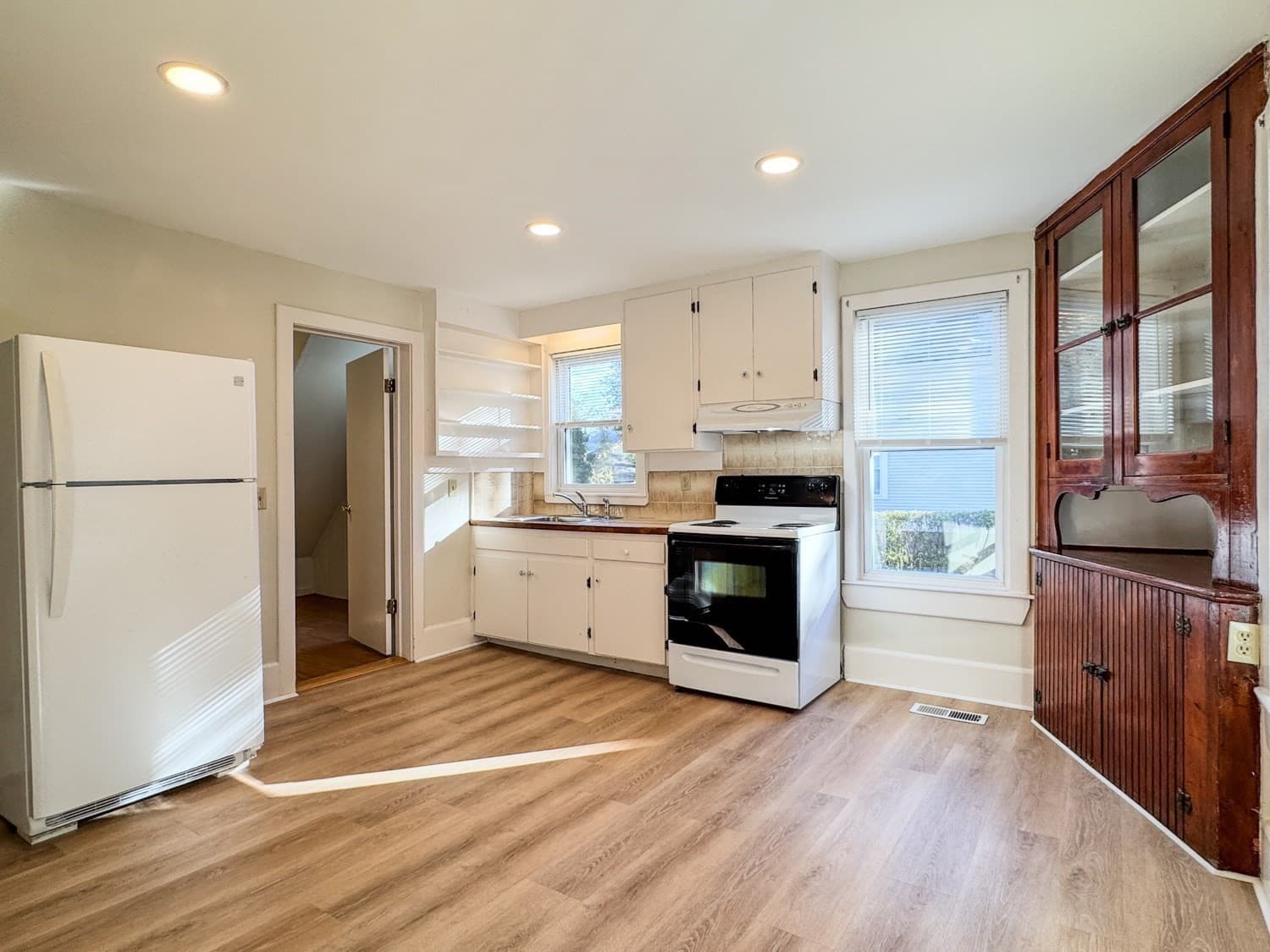 Multi Family at 39 Park Street, Montague MA 01376, photo 4 of 42