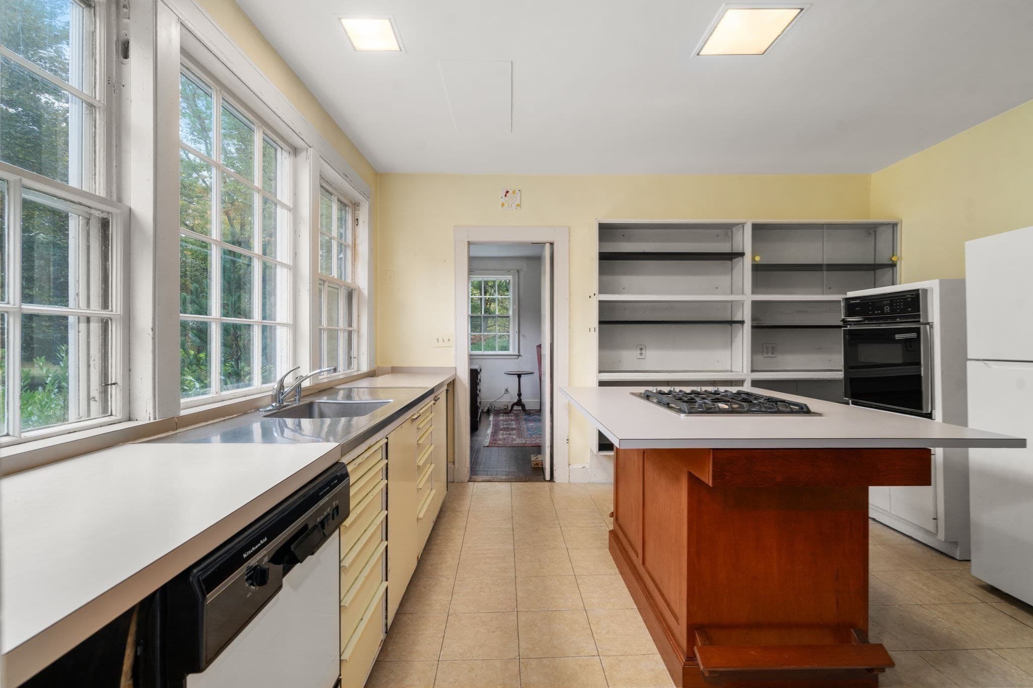 Single Family Residence at 75 Elm St, Medfield MA 02052, photo 18 of 42