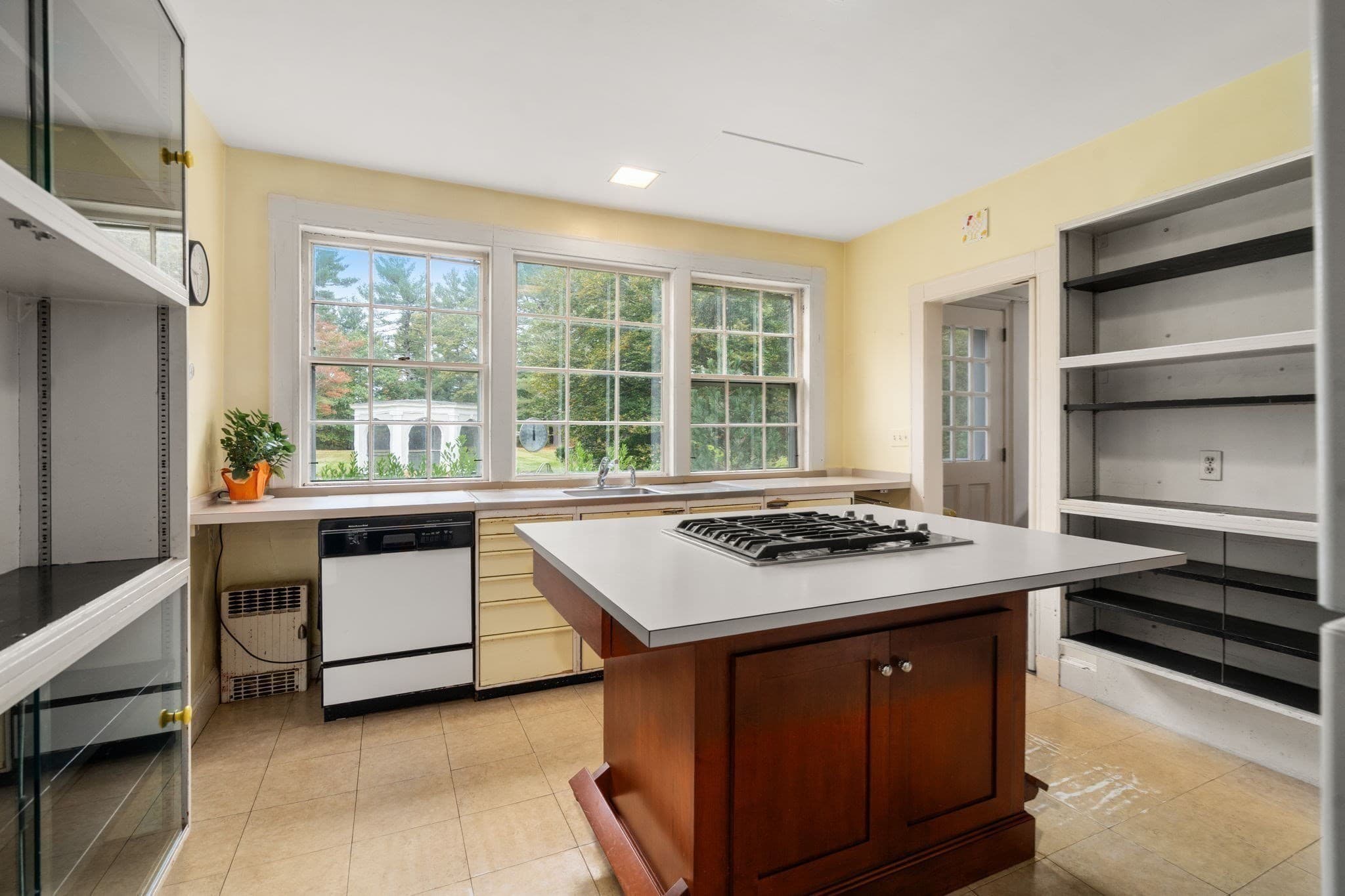 Single Family Residence at 75 Elm St, Medfield MA 02052, photo 19 of 42