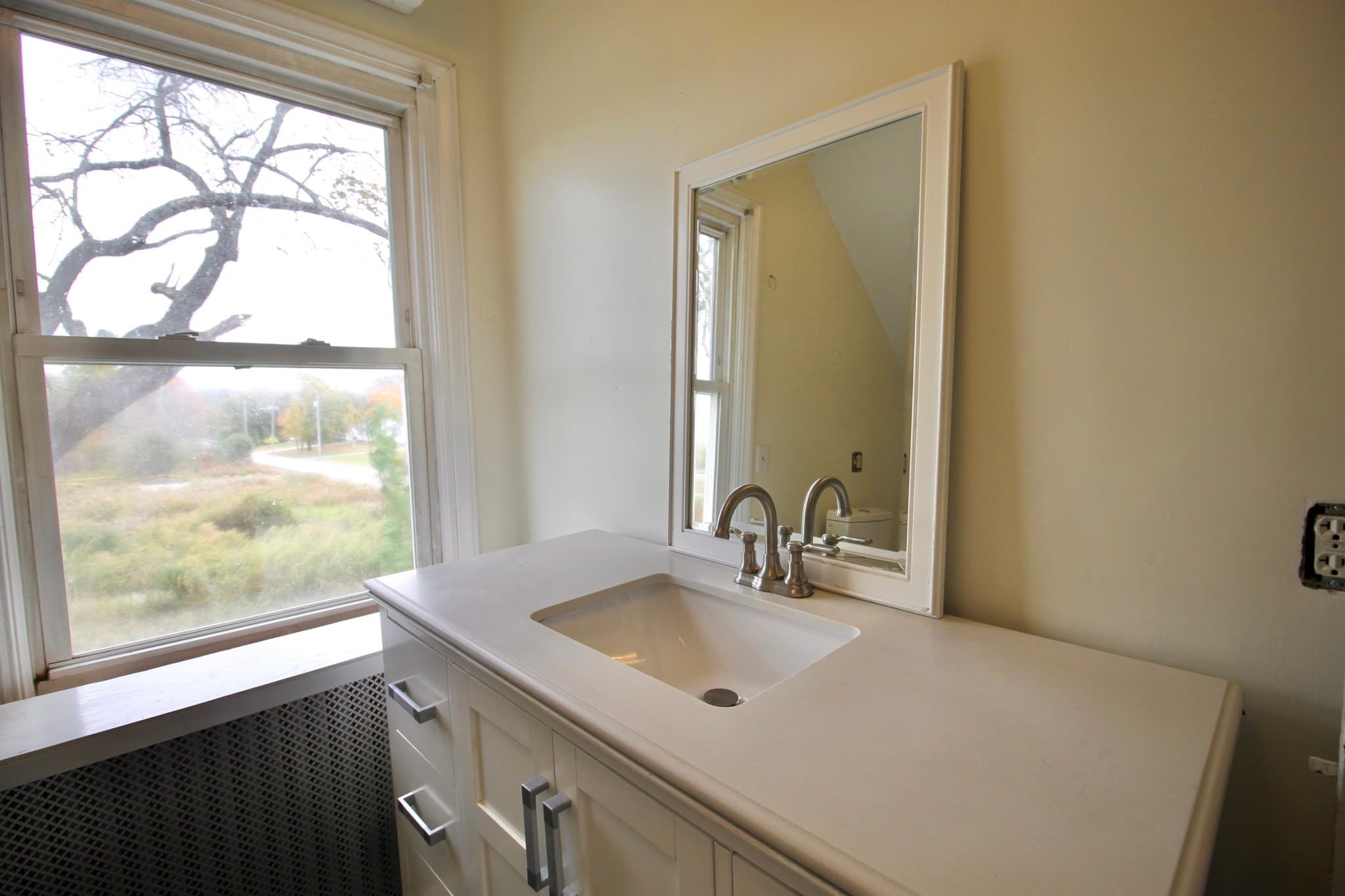 Single Family Residence at 462 Brook St, Dighton MA 02715, photo 13 of 30