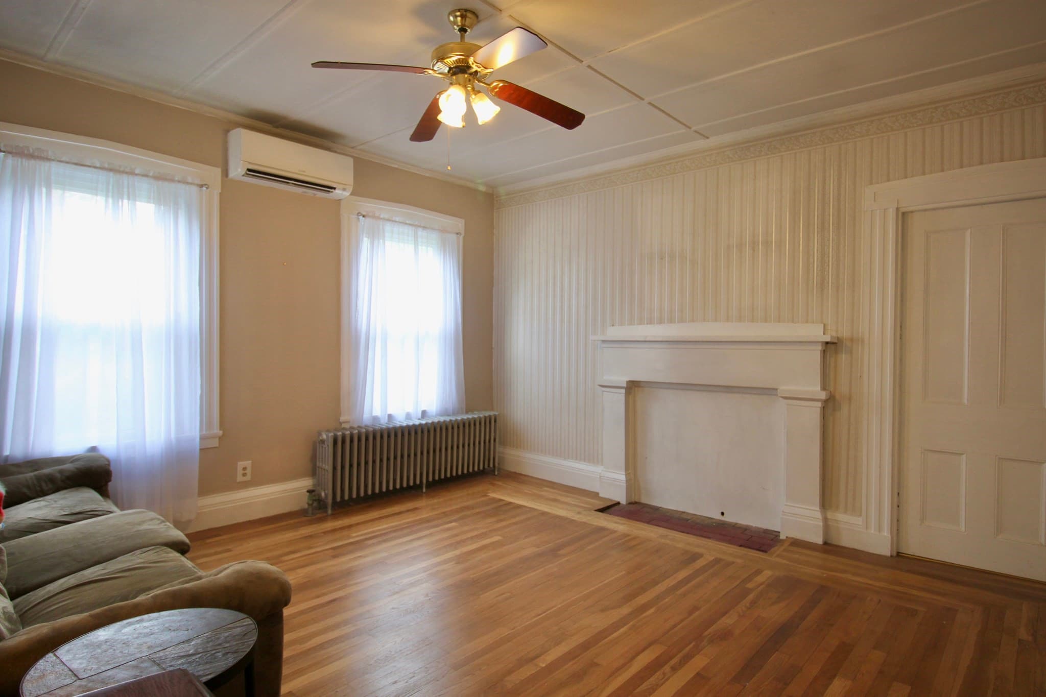 Single Family Residence at 462 Brook St, Dighton MA 02715, photo 7 of 30