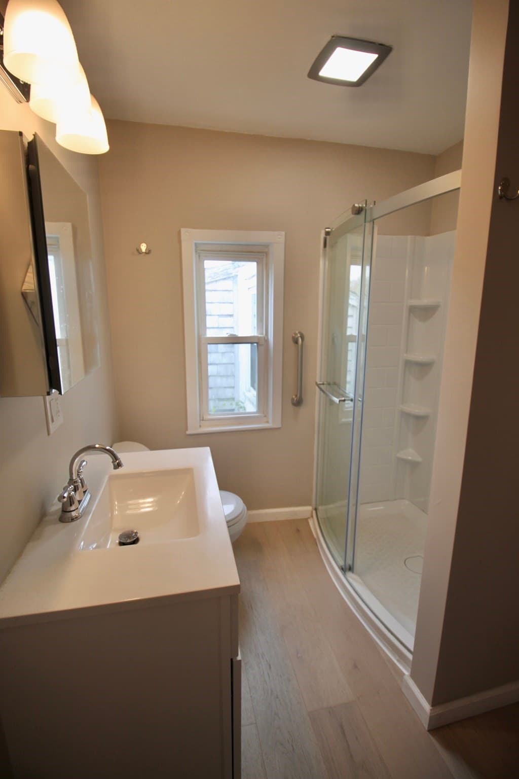 Single Family Residence at 462 Brook St, Dighton MA 02715, photo 14 of 30