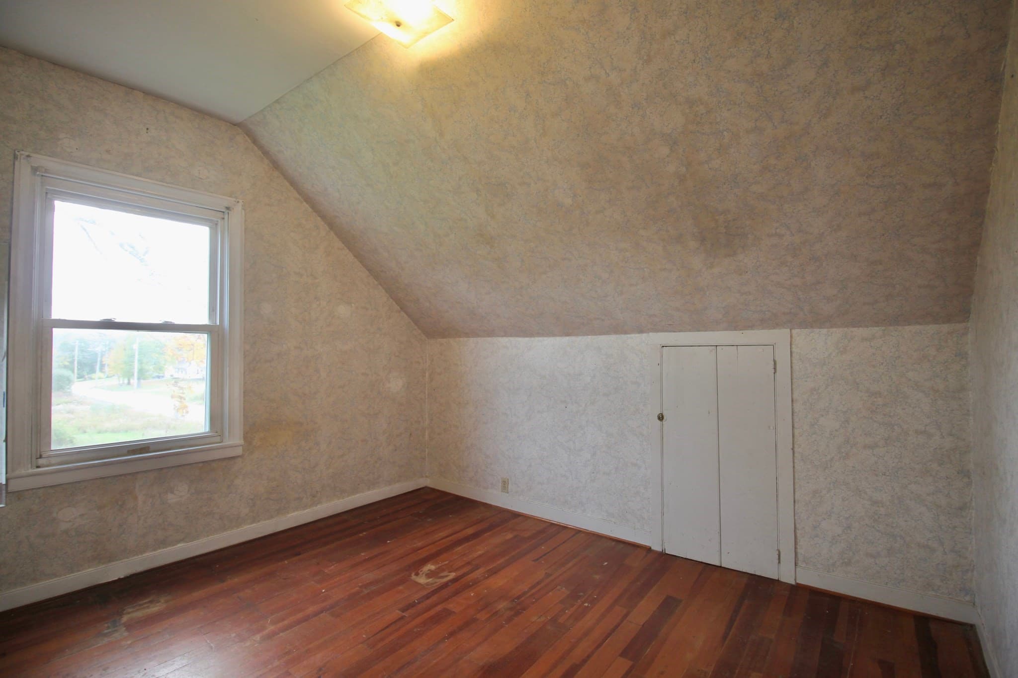 Single Family Residence at 462 Brook St, Dighton MA 02715, photo 19 of 30
