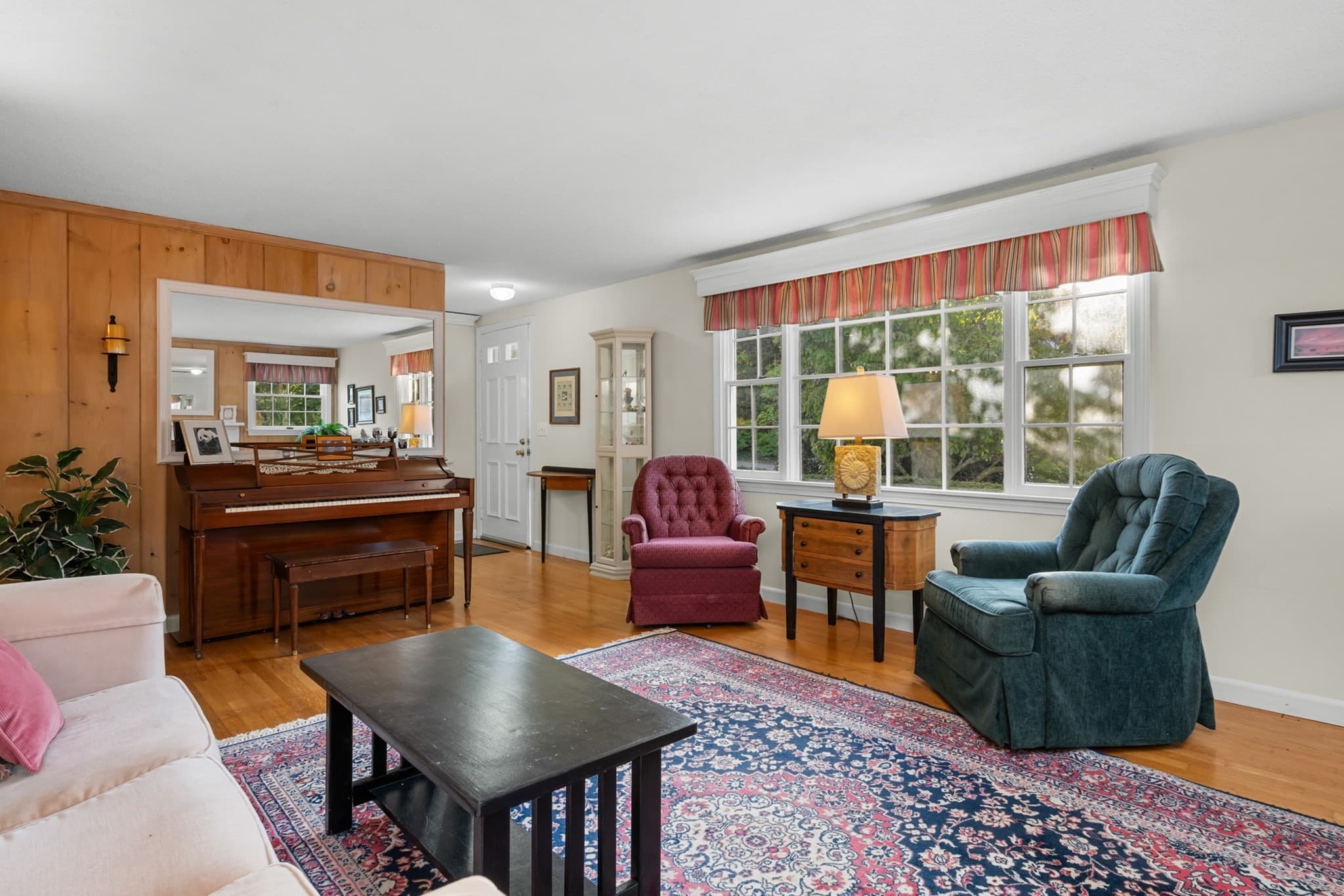 Single Family Residence at 36 Monument View Rd, Dennis MA 02660, photo 3 of 32