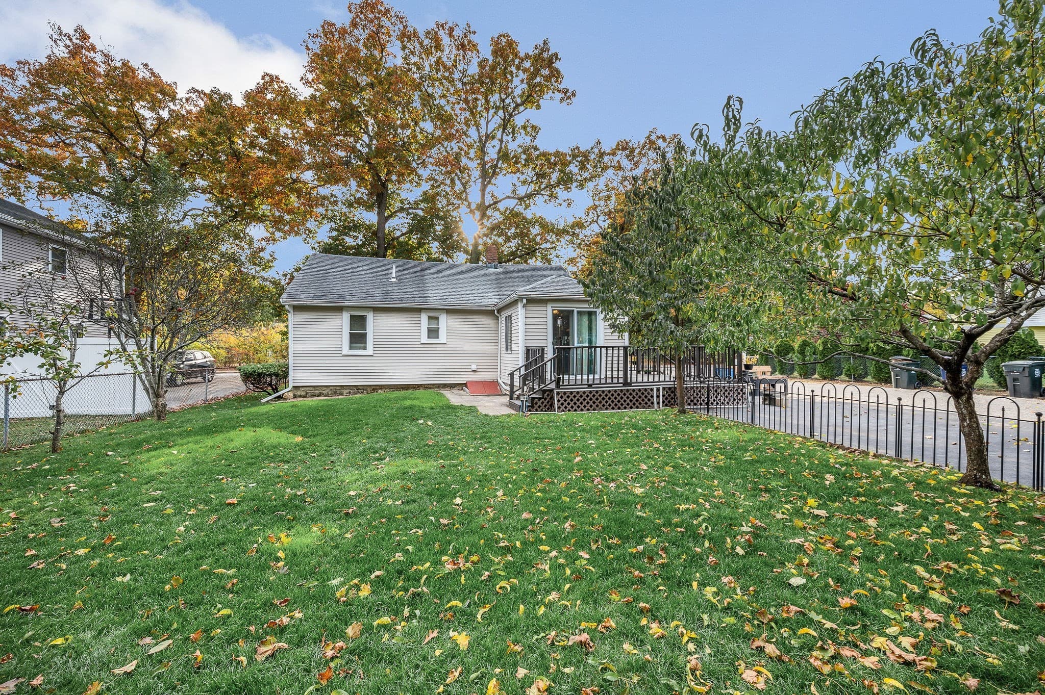 Single Family Residence at 122 Federal Street, Wilmington MA 01887, photo 29 of 34