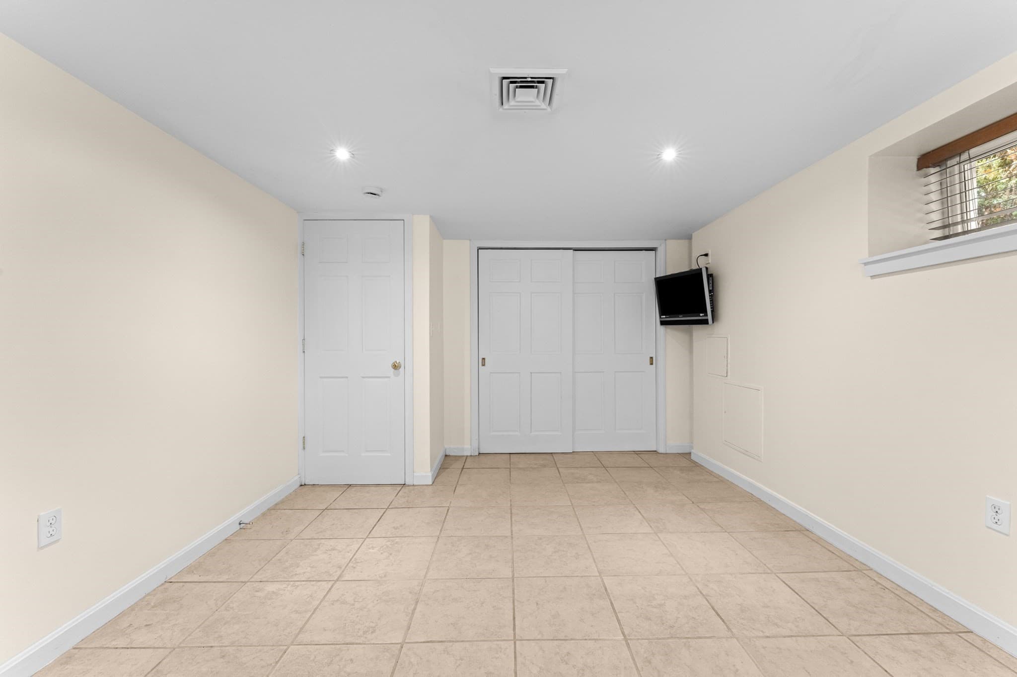 Apartment at 48 Trapelo St # B, Boston MA 02135, photo 7 of 12