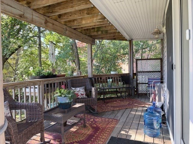 Attached (Townhouse/Rowhouse/Duplex) at 38 Lake Ave # 1, Woburn MA 01801, photo 7 of 21