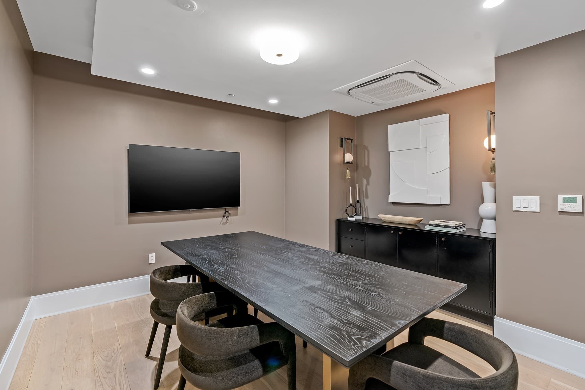Condominium at 100 Linden St # 109, Wellesley MA 02482, photo 23 of 24