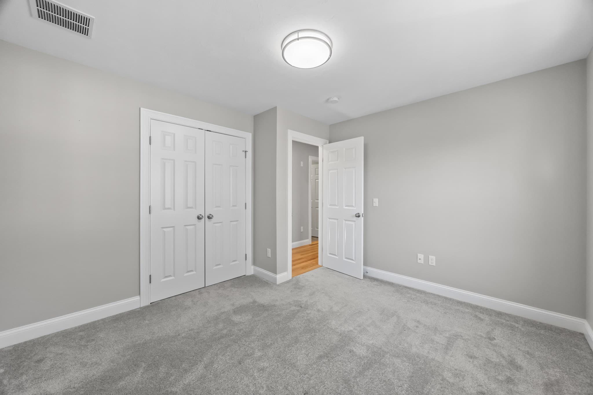 Condex at 75 Elm St # 75, Shrewsbury MA 01545, photo 5 of 42