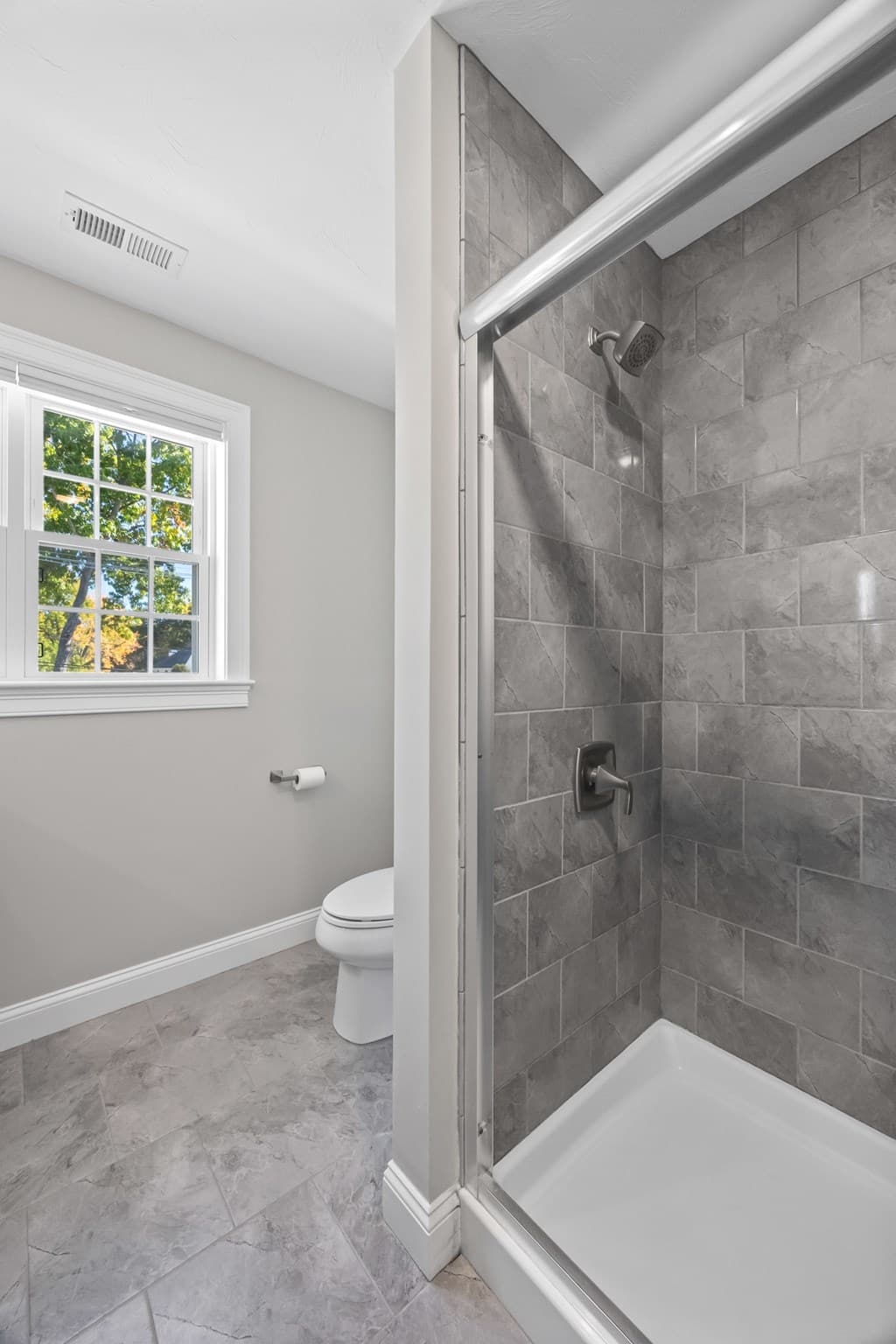Condex at 75 Elm St # 75, Shrewsbury MA 01545, photo 8 of 42